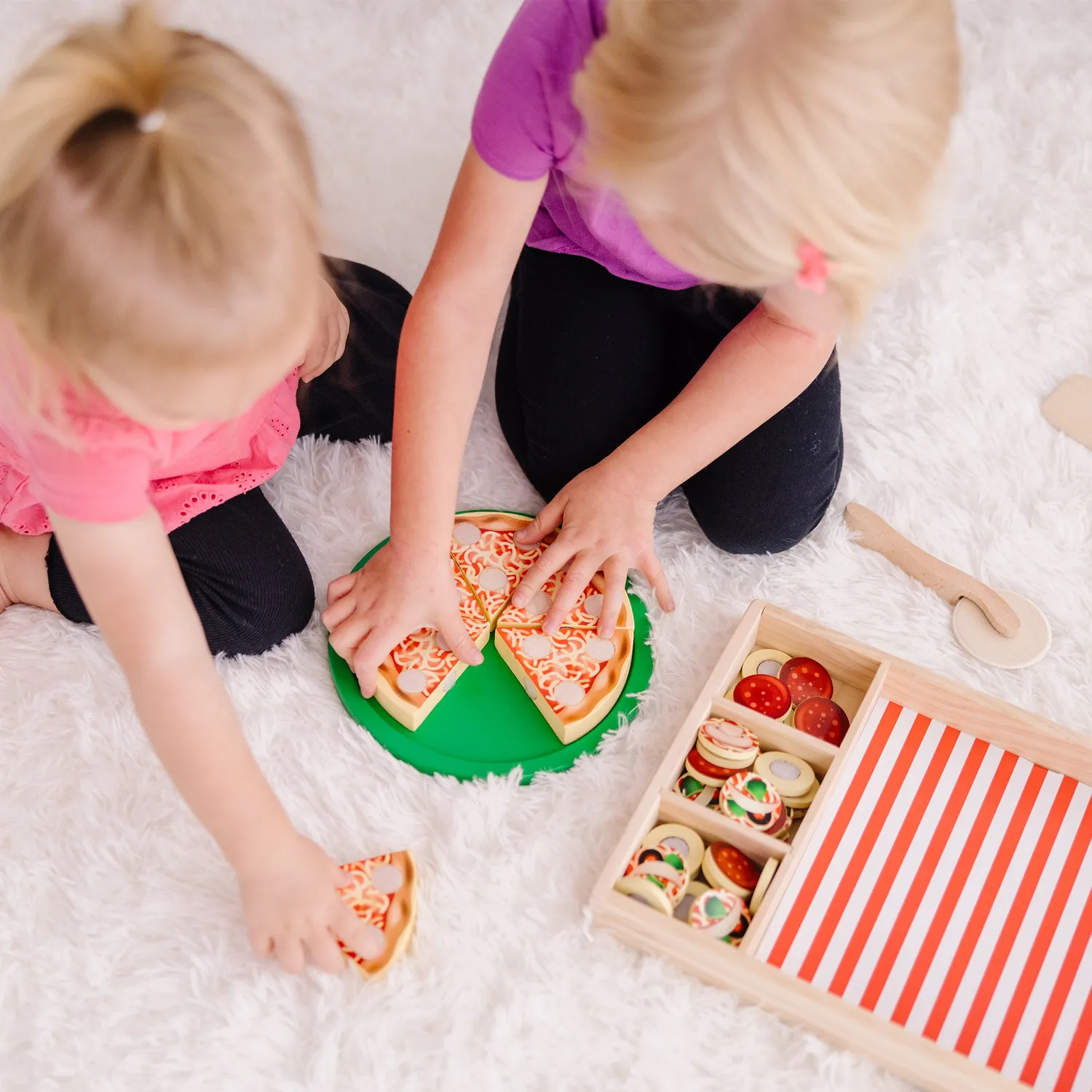 Melissa & Doug Pizza Party houten speelgoedpizza 6 plakjes
