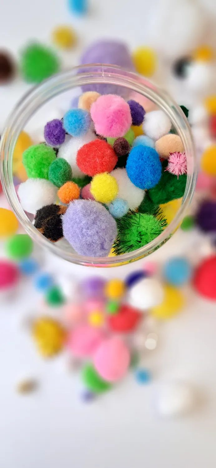 De Potjeskast Pompon pompons 750 ml kleurenmix