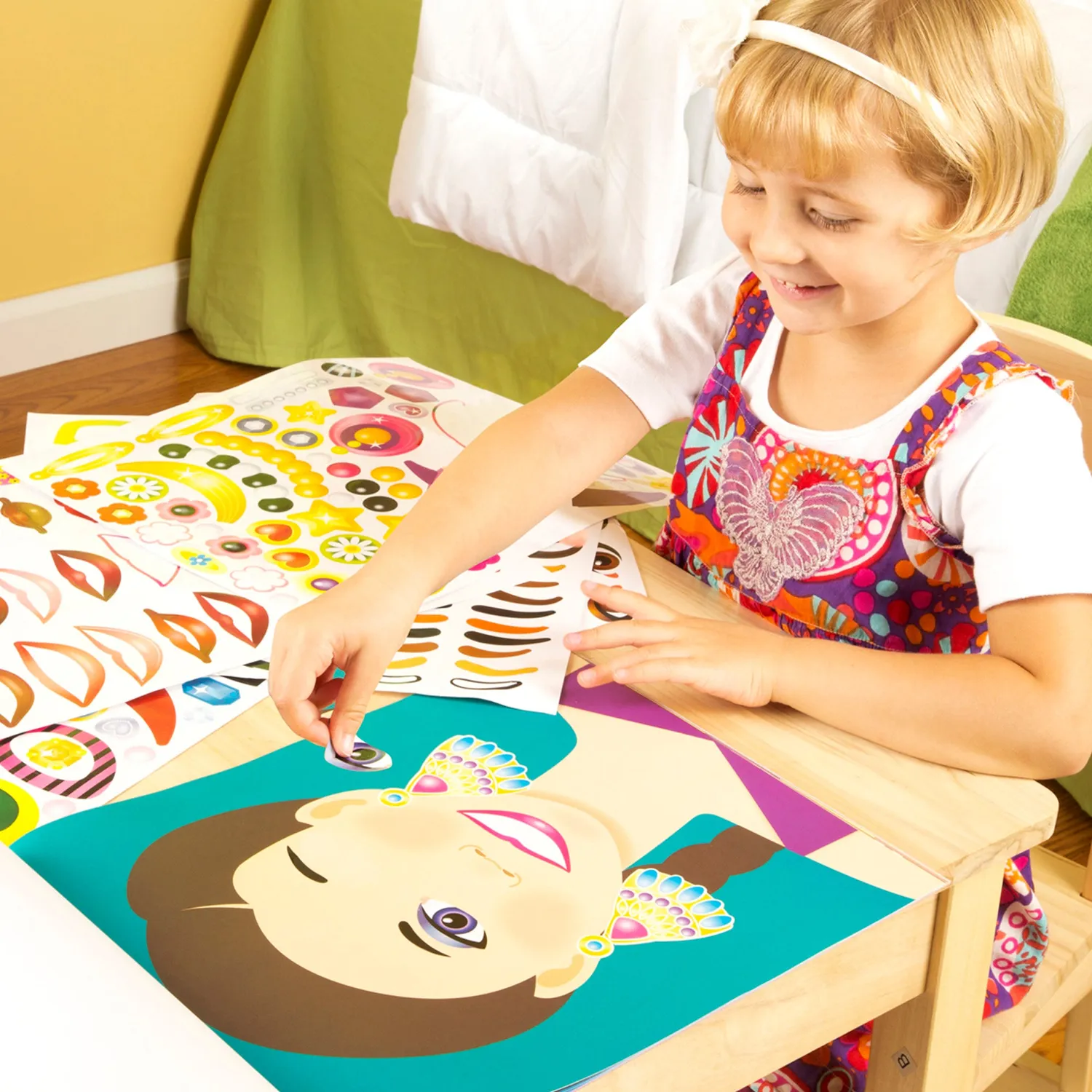 Melissa & Doug Make-a-Face Fashion Faces stickerboek