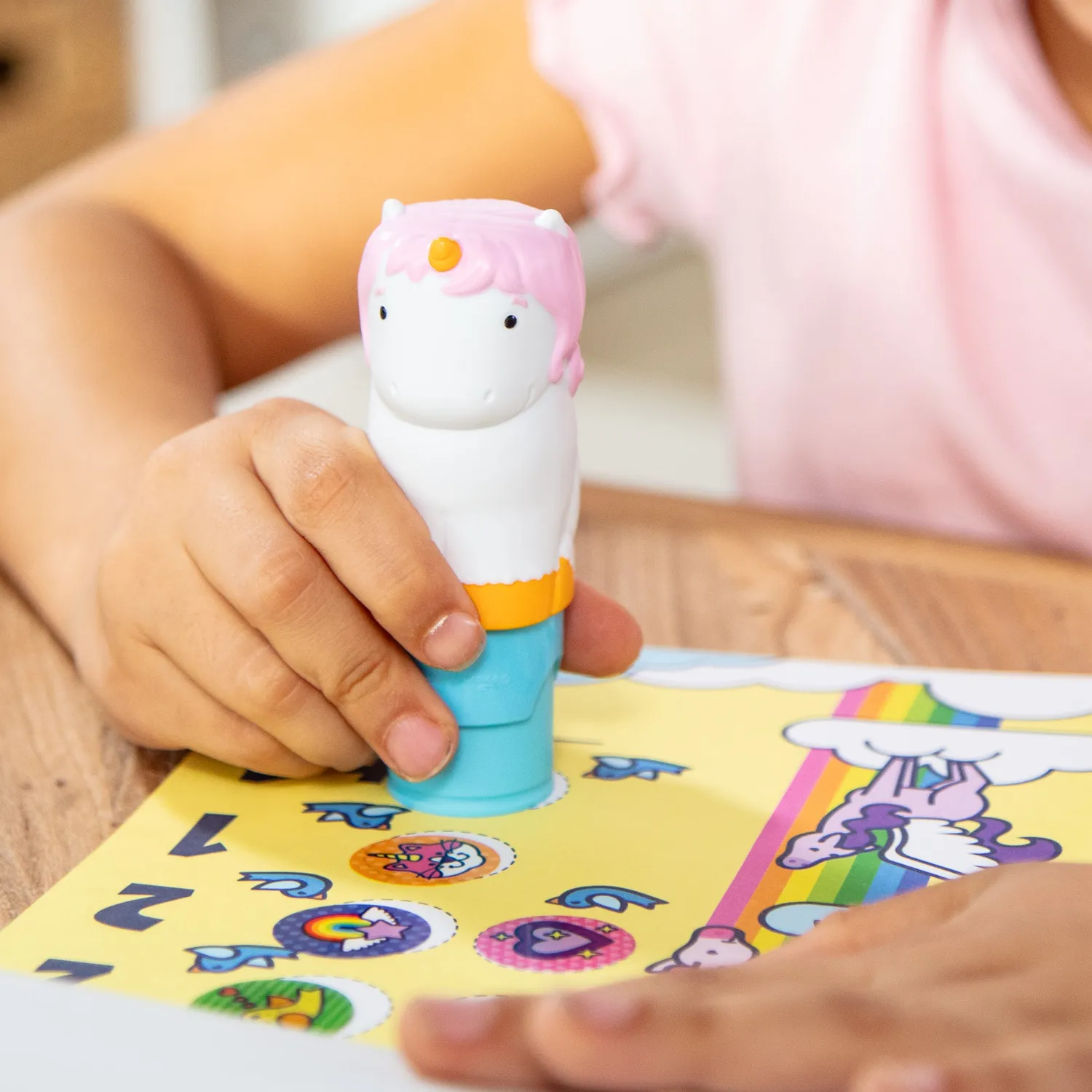 Melissa & Doug Sticker WOW Unicorn stickerboek 24 pagina's