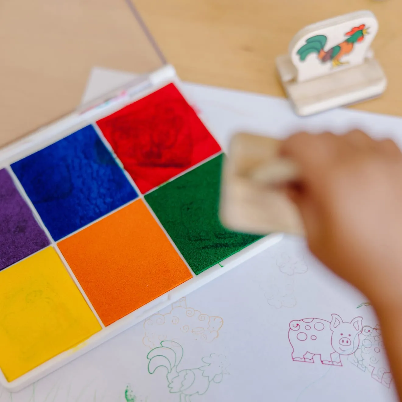 Melissa & Doug Rainbow Stamp Pad stempelkussen 6 kleuren