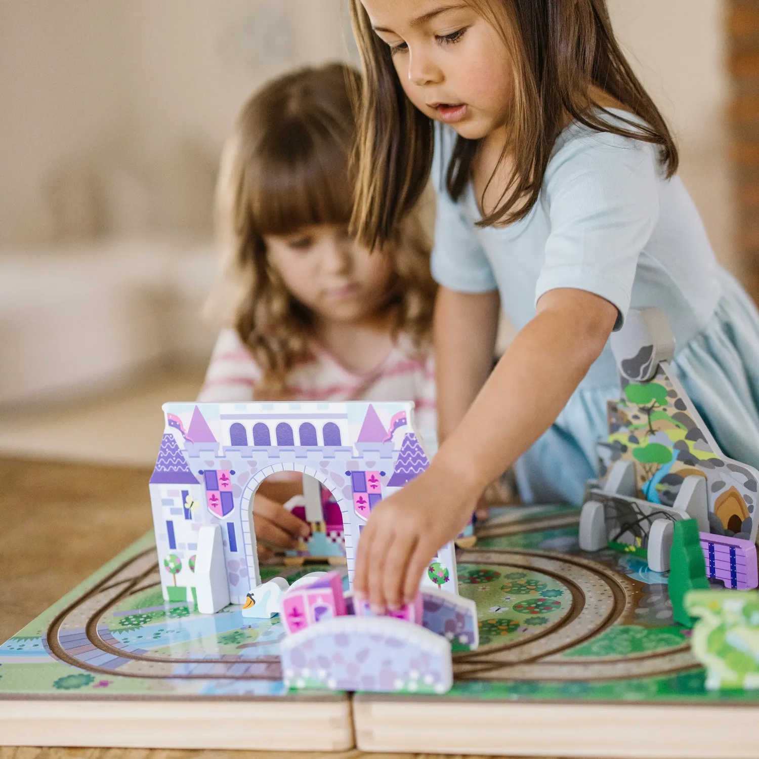 Melissa & Doug Take-Along Kingdom kasteel speelkoffer hout