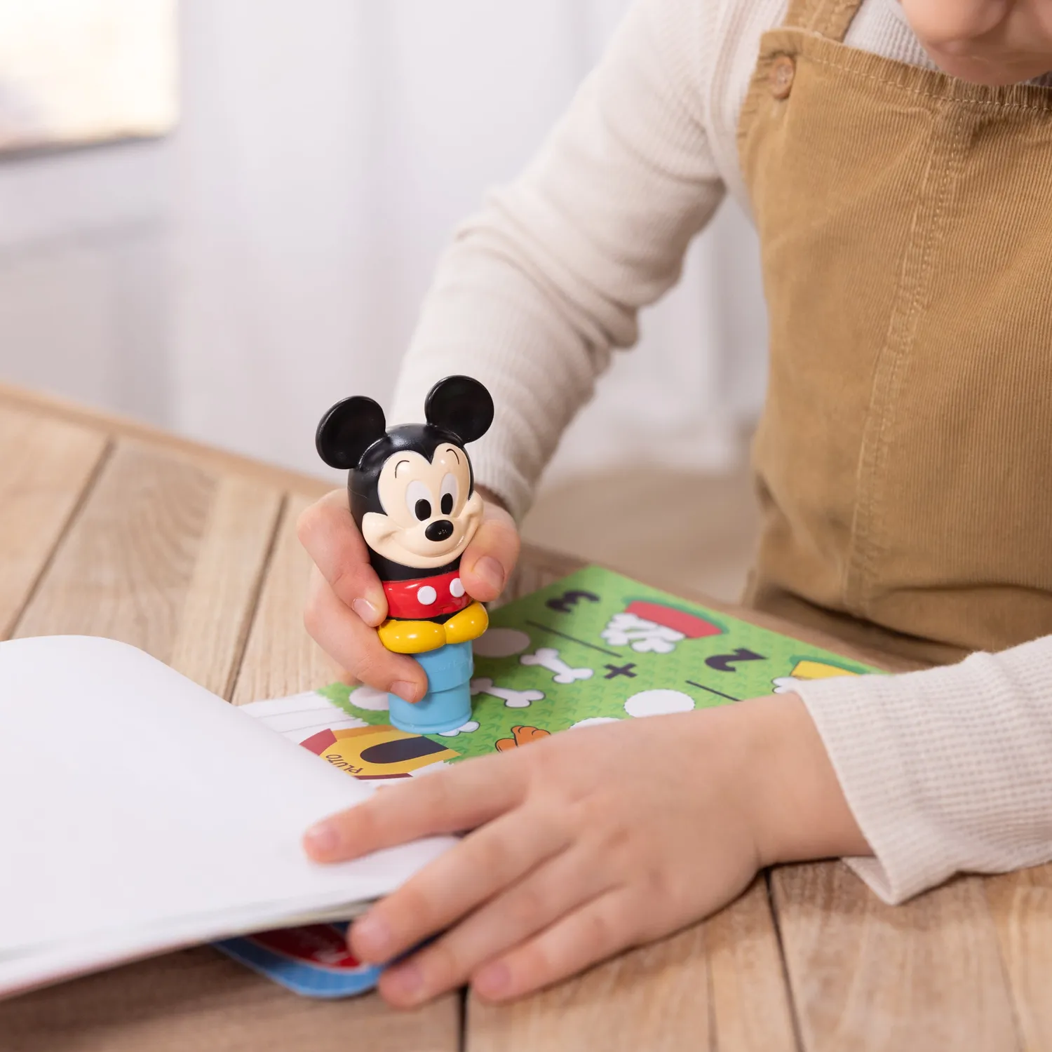 Melissa & Doug Sticker WOW Mickey Mouse stickerboek stempel