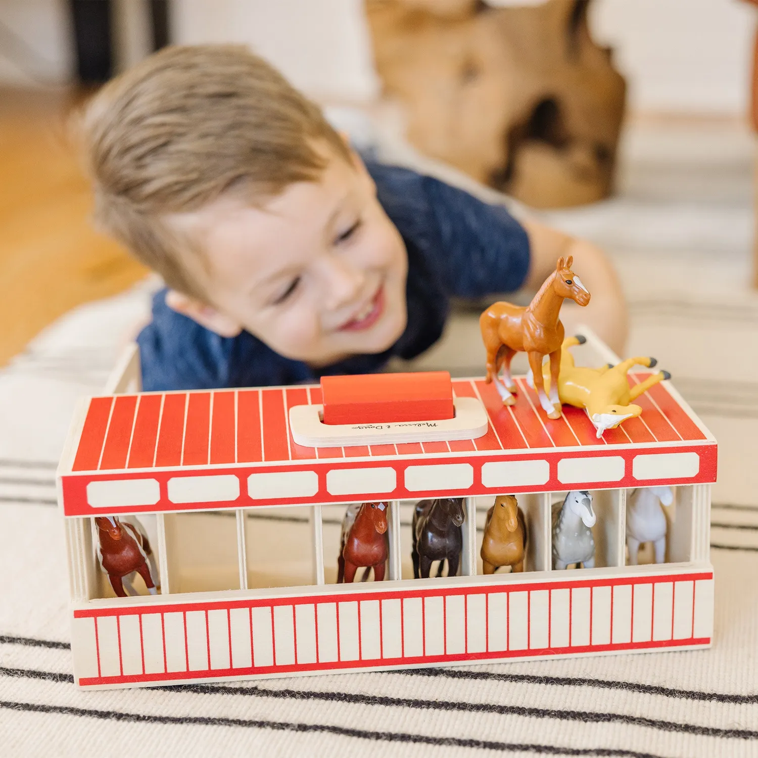Melissa & Doug Take-Along Show-Horse Stable paardenstal 8 paarden