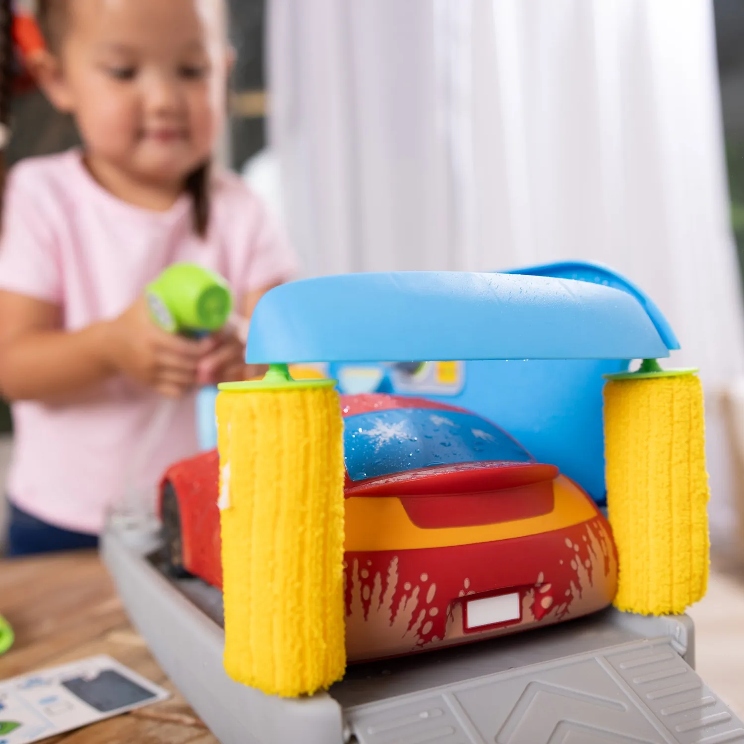 Melissa & Doug Spray & Shine autowasstraat speelset auto