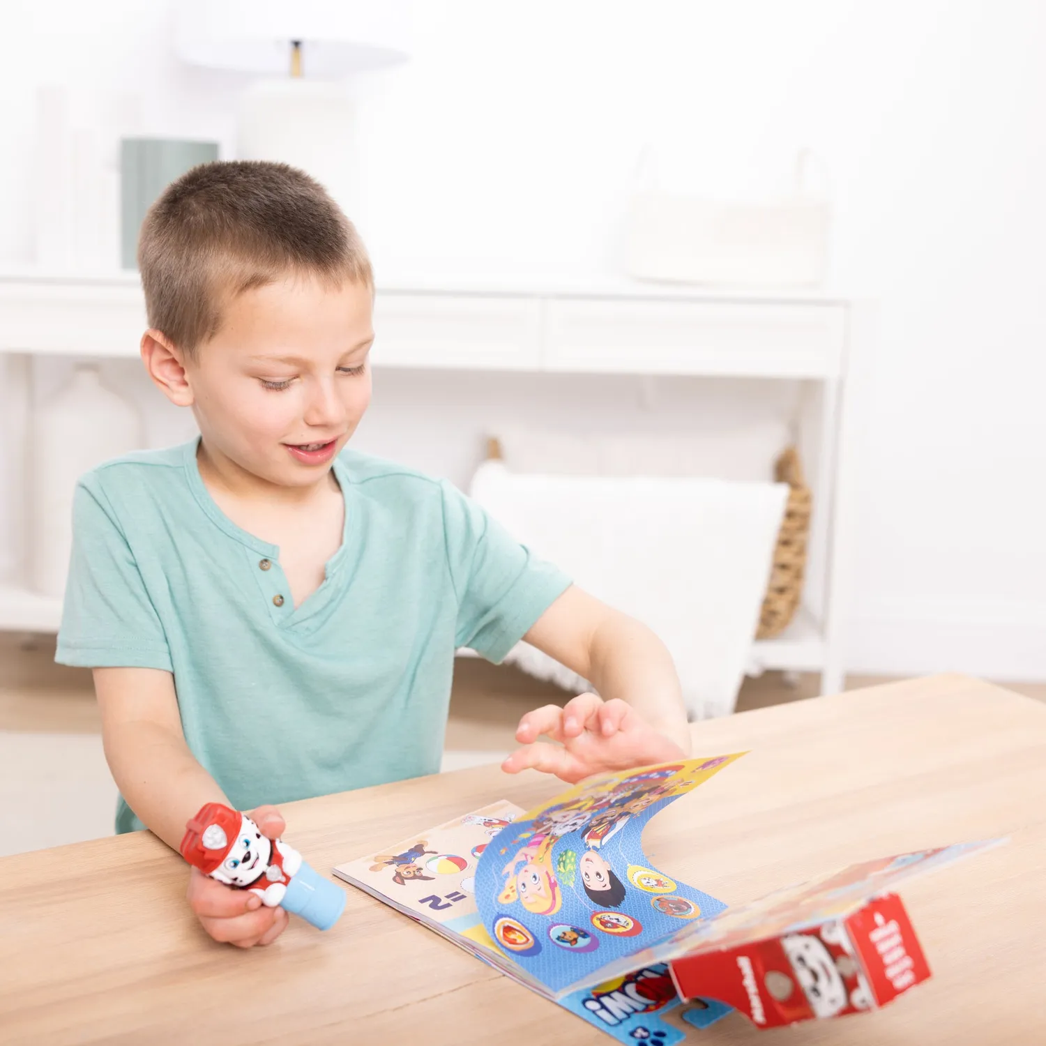 Melissa & Doug Sticker WOW! stickerboek PAW Patrol Marshall