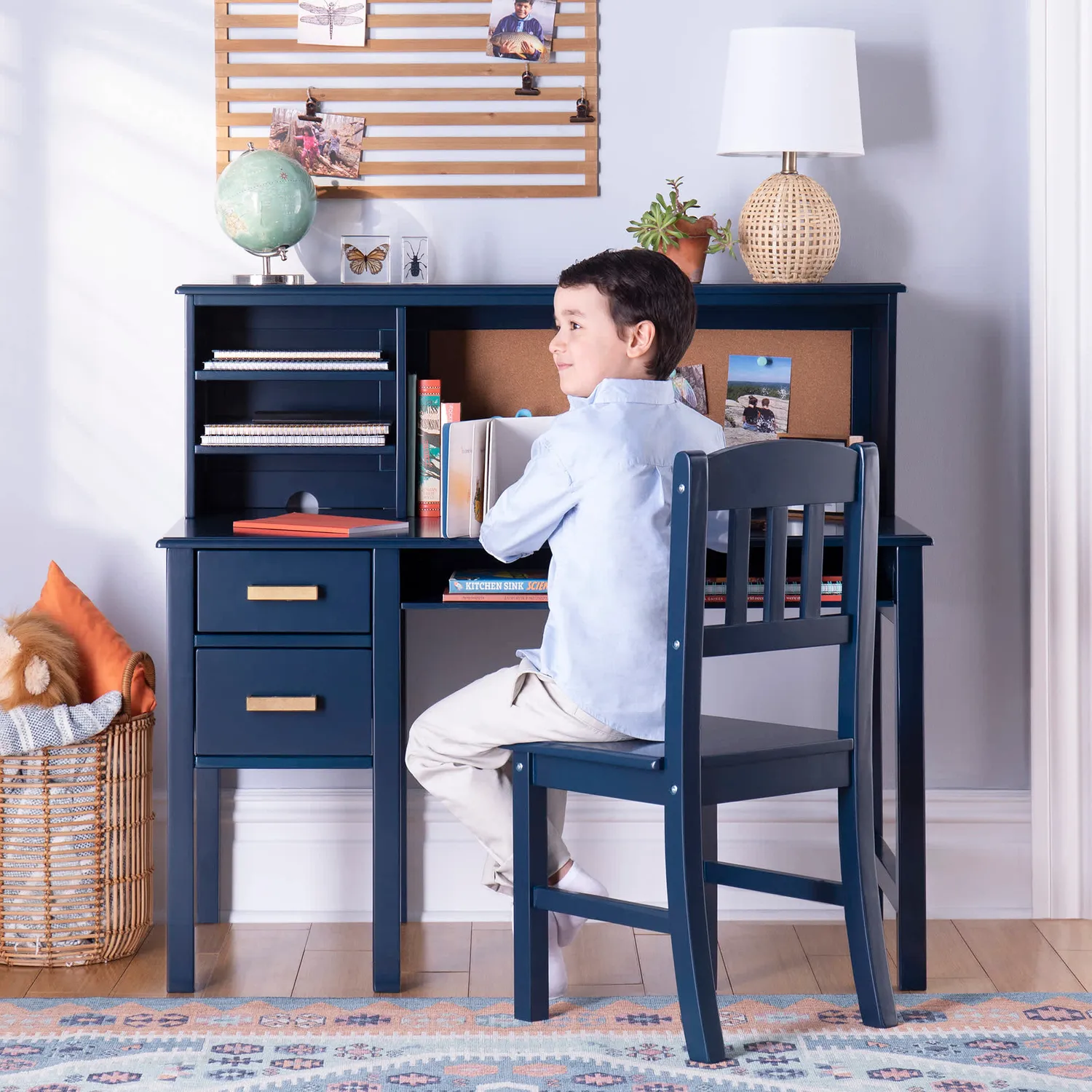 Guidecraft Taiga bureau stoel set navy hutch