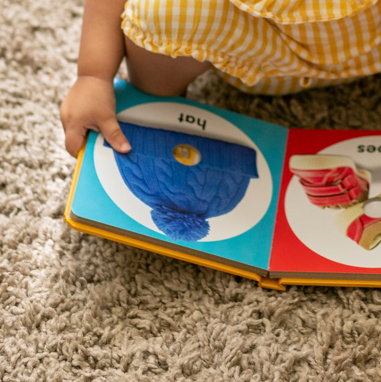 Melissa & Doug Poke-a-Dot First Colors kartonboek kleuren