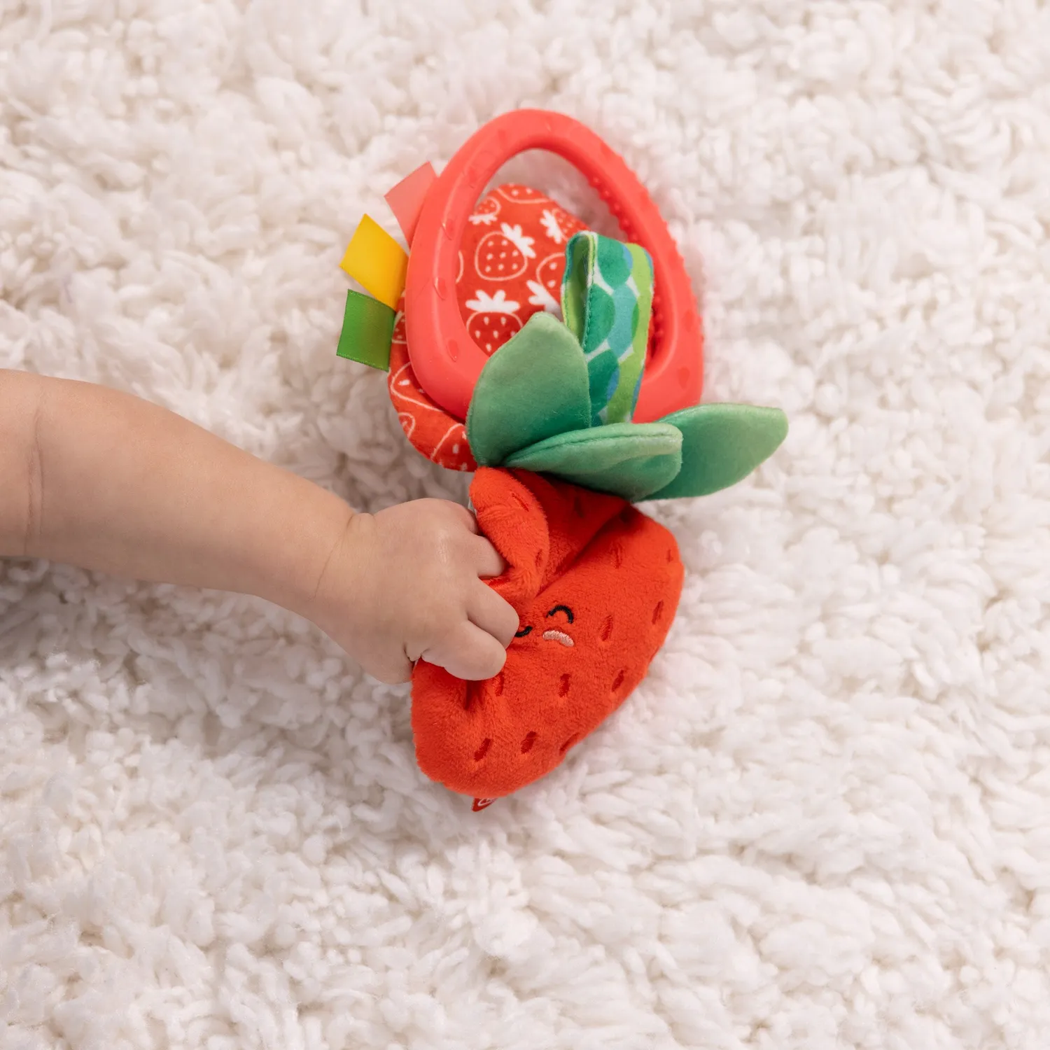 Melissa & Doug Peek-a-Boo Berry meeneemspeeltje aardbei