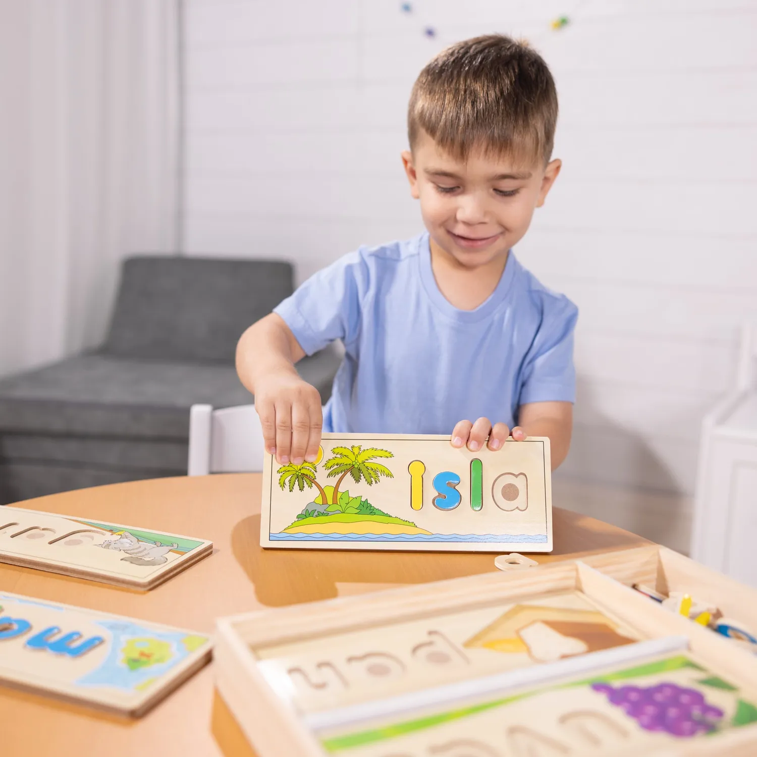 Melissa & Doug See & Spell Spaanse houten puzzel 64 letters