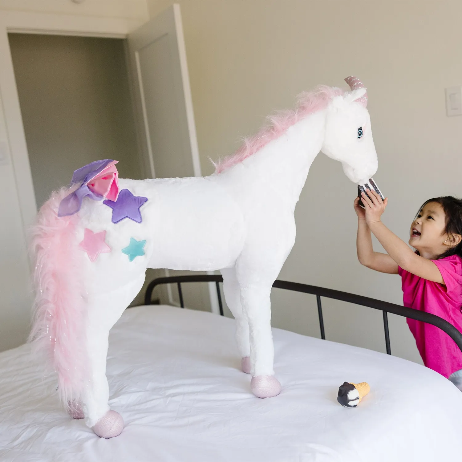 Melissa & Doug Unicorn Knuffel Groot Roze Zijdezacht
