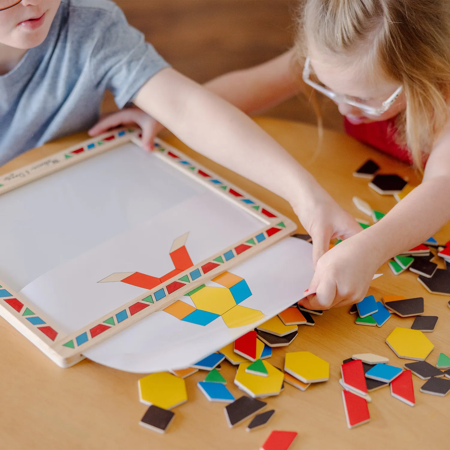 Melissa & Doug magnetisch vormen spel 120 magneten reiskoffer