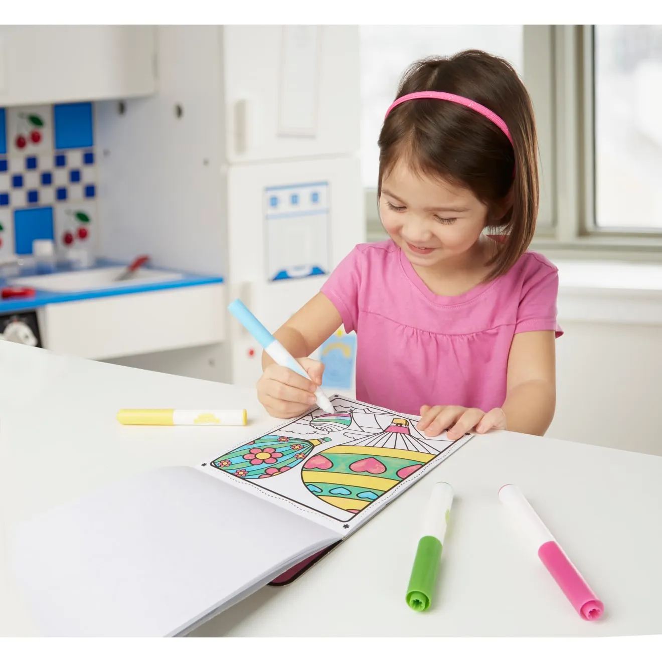 Melissa & Doug Magicolor Friends & Fun kleurboek magie 18 pagina's