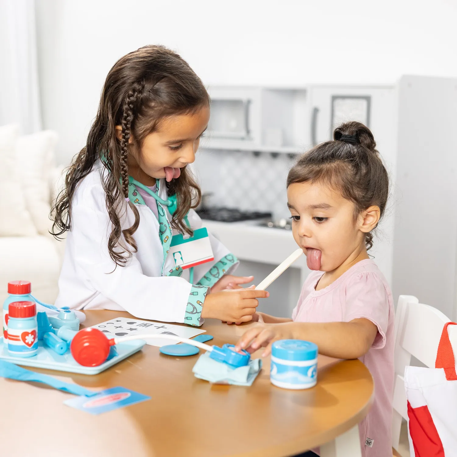 Melissa & Doug Get Well Doctor Gift Bundle doktersset