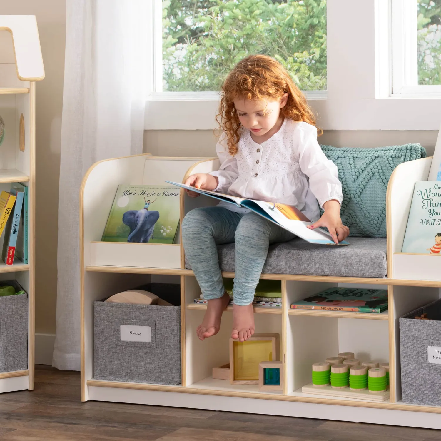 EdQ Reading Nook with Bins boekenkast Natural leeshoekje