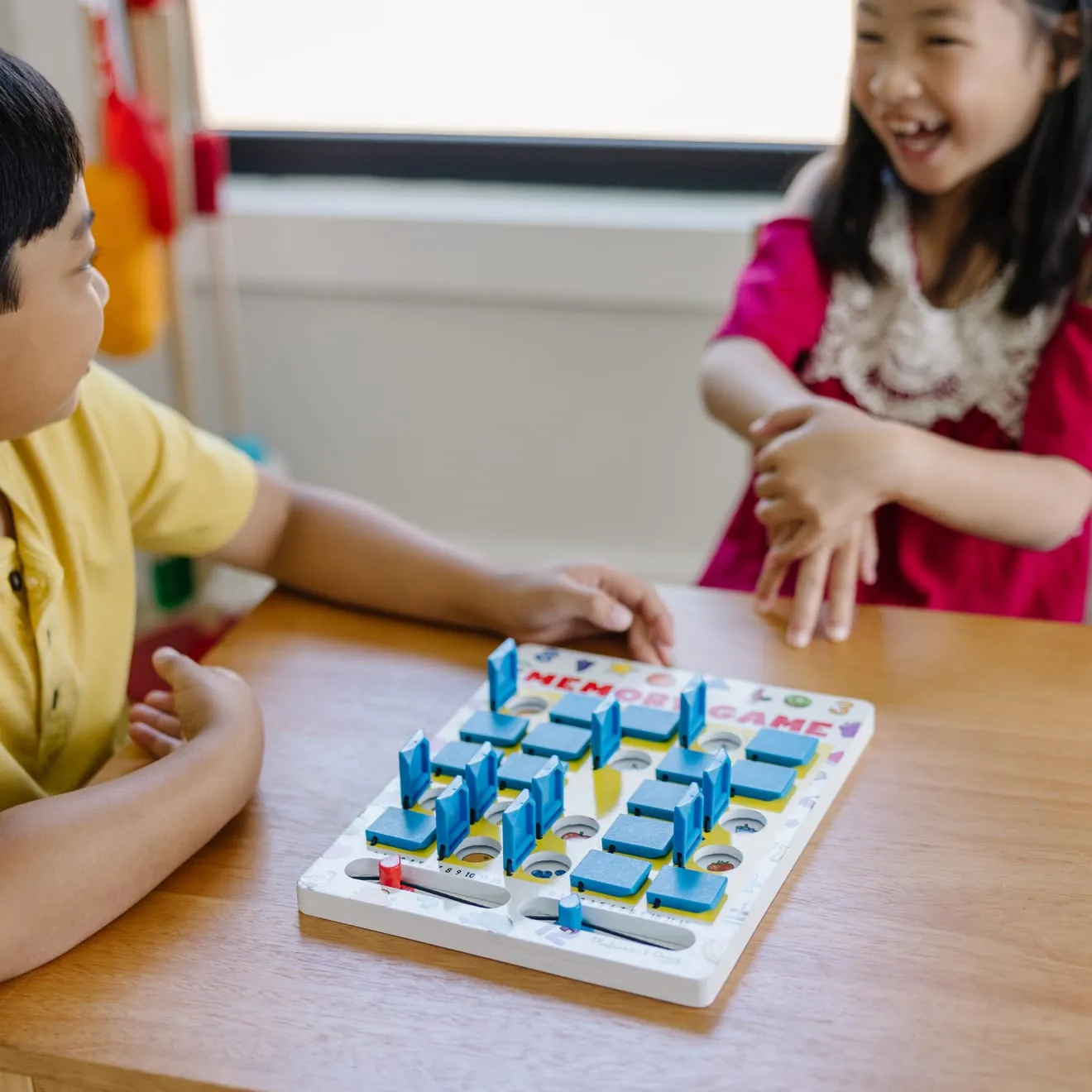 Melissa & Doug Flip-to-Win Memory Game memospel houten