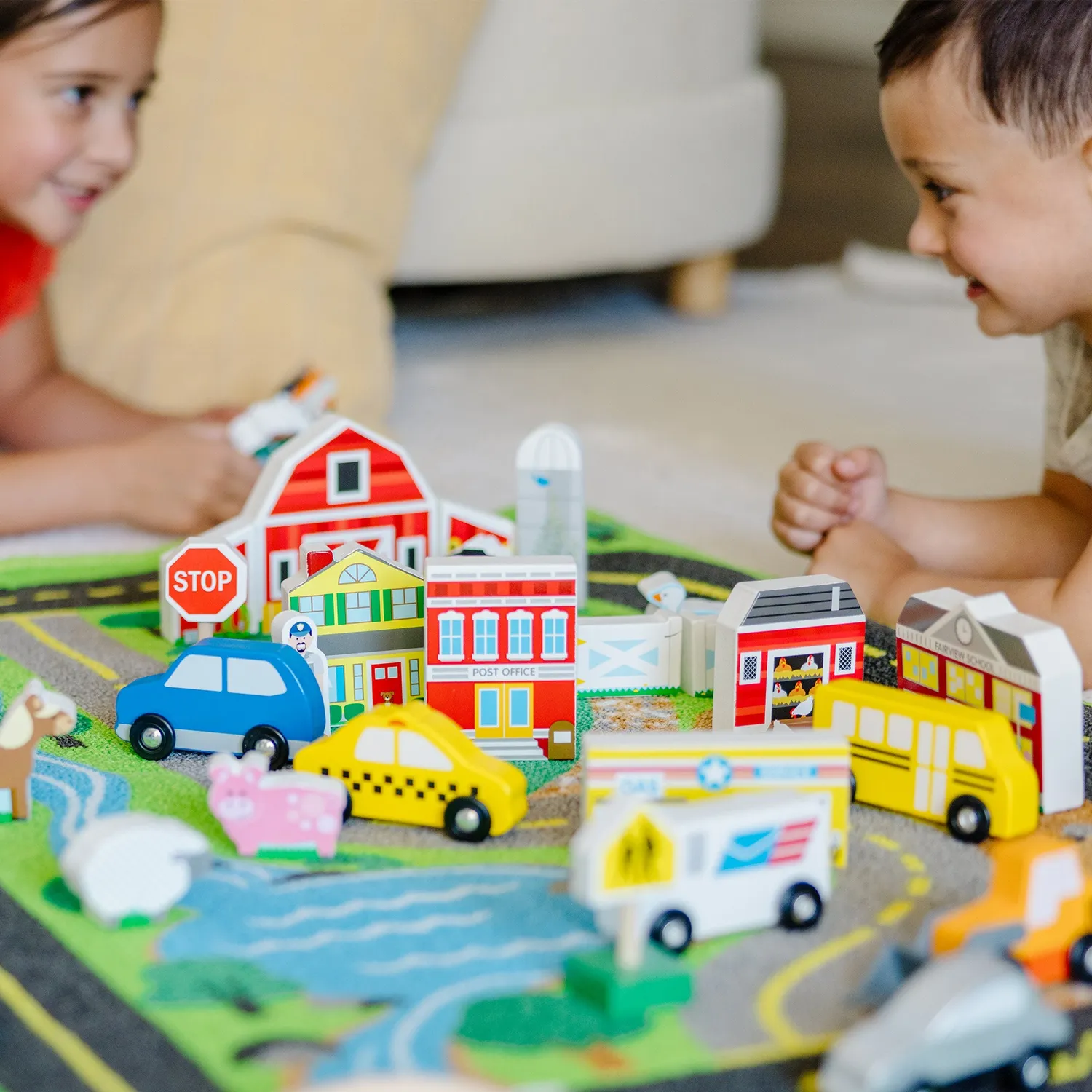 Melissa & Doug Deluxe Road Rug speelkleed 49-delig met autos