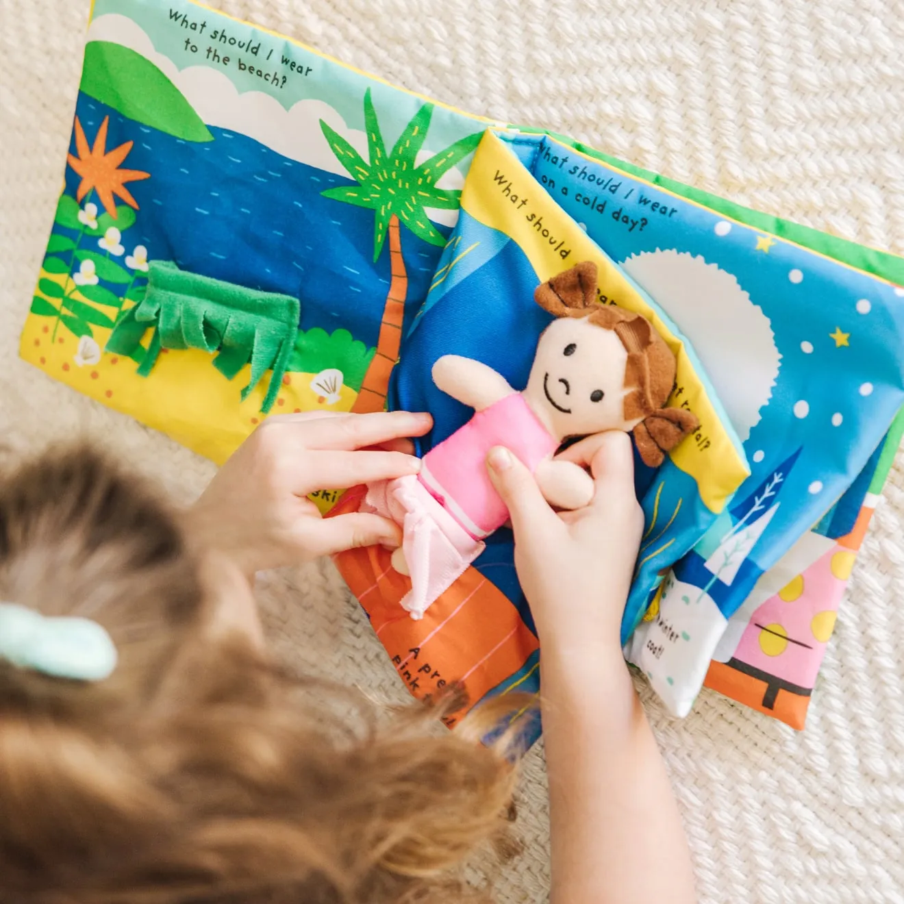 Melissa & Doug K's Kids What Should I Wear Stoffen Boekje