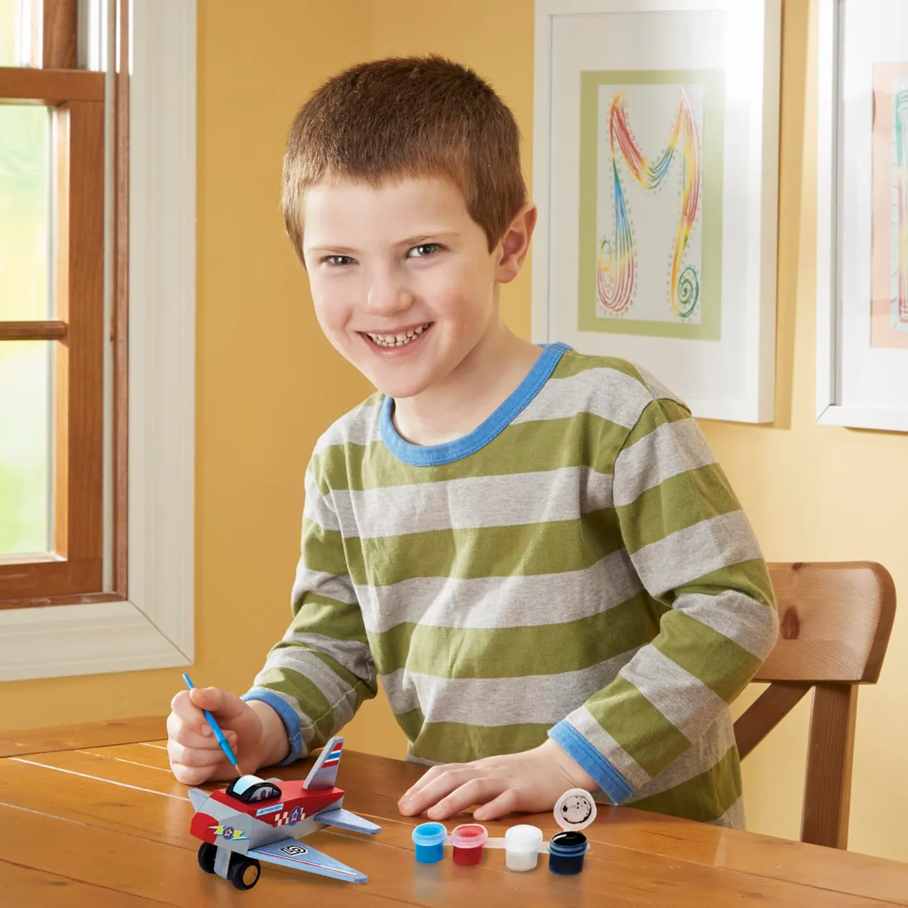 Melissa & Doug houten vliegtuig knutselset met verf