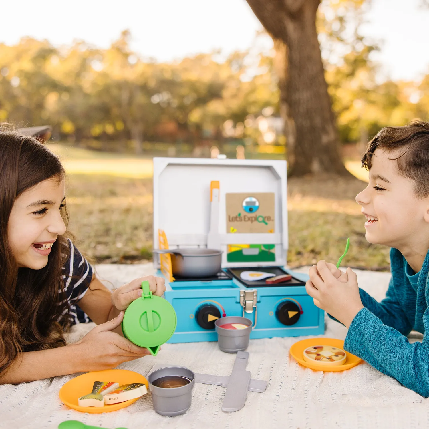 Melissa & Doug Let's Explore Camp Stove speelfornuis 24-delig
