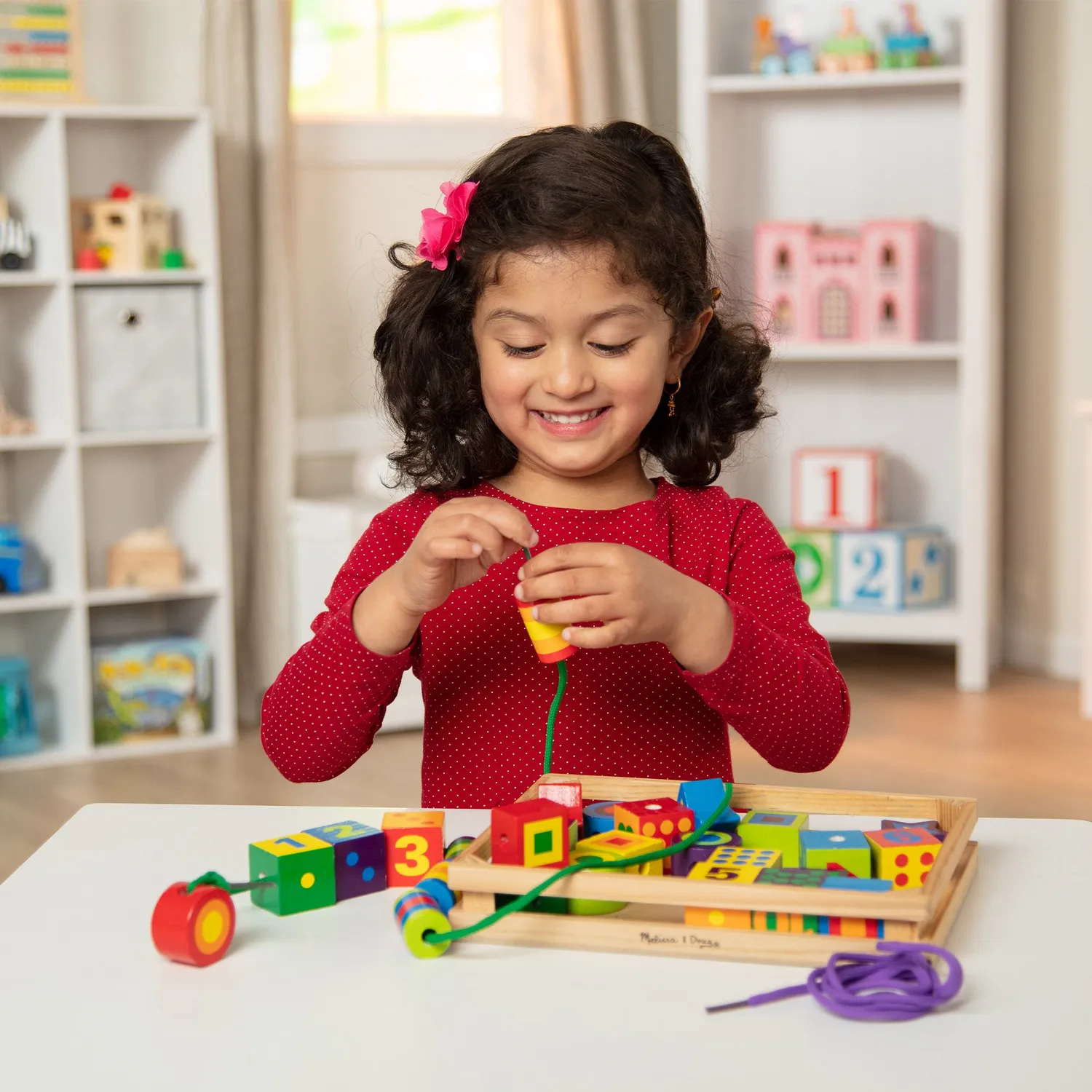 Melissa & Doug Lacing Beads rijgkralen 27-delig houten