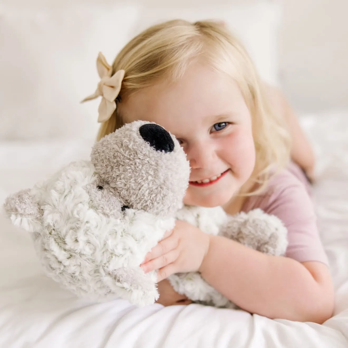 Melissa & Doug Greyson Bear knuffelbeer grijs 40 cm