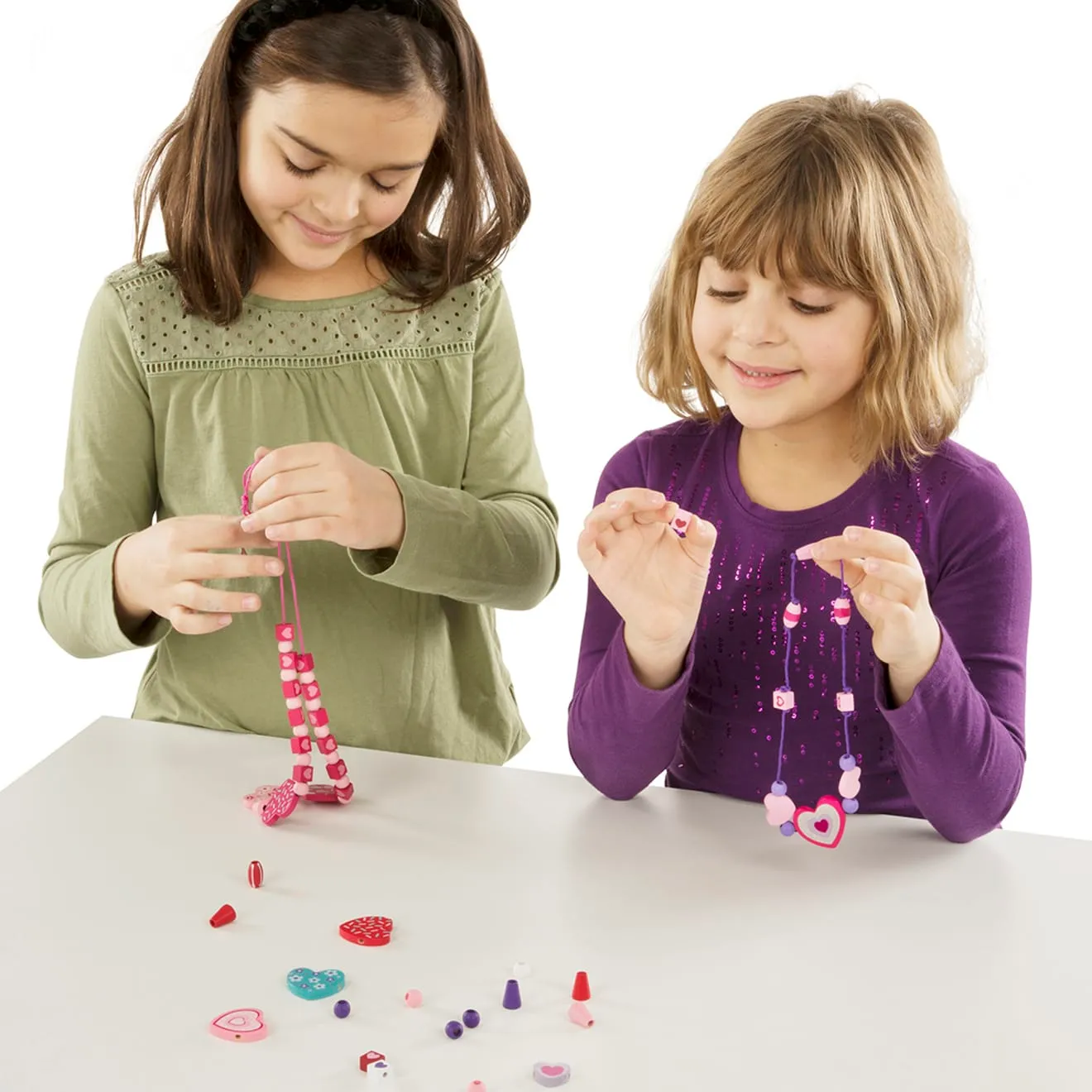 Melissa & Doug Created by Me Heart Beads kralenset houten 120+
