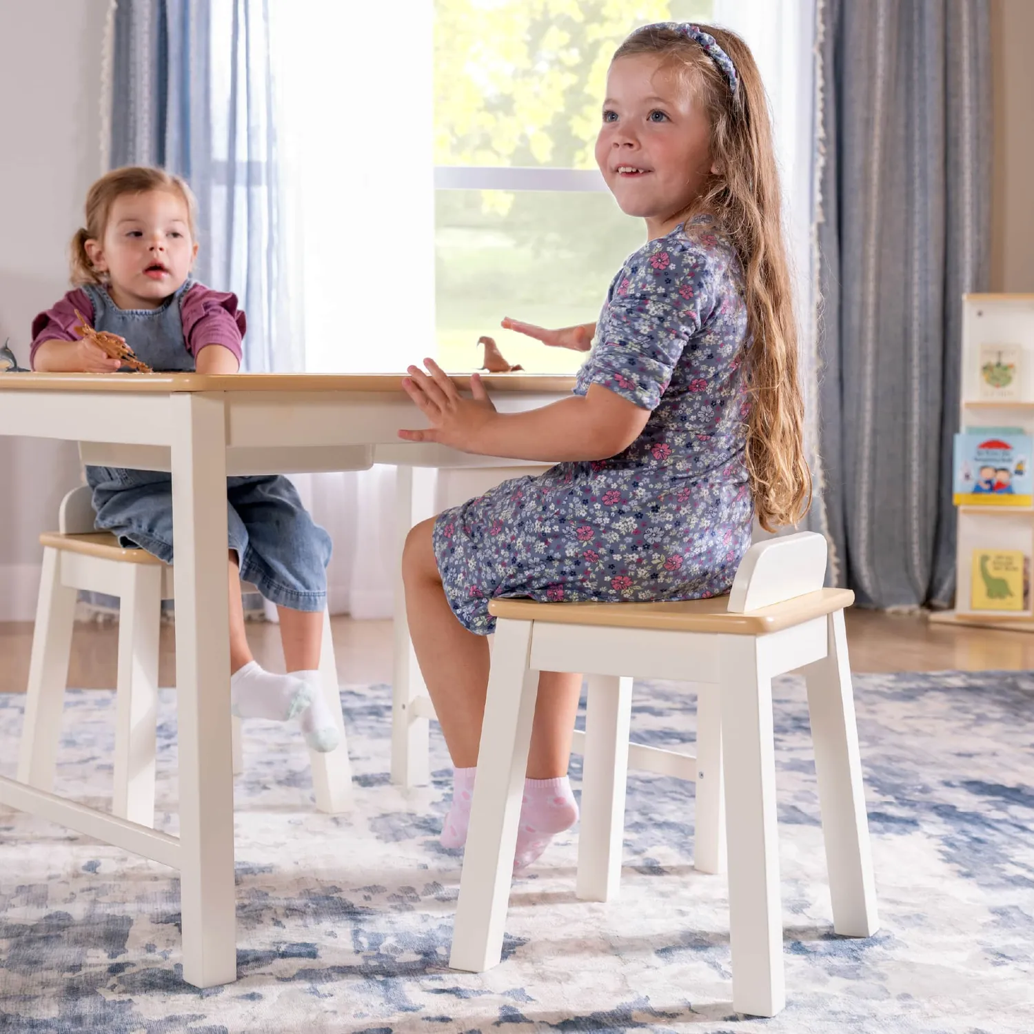 Guidecraft Sensory Activity Table speeltafel met krukken hout