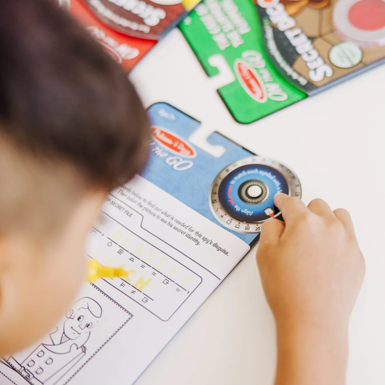 Melissa & Doug Secret Decoder spel Slippery Flippers speurboek 18-pag