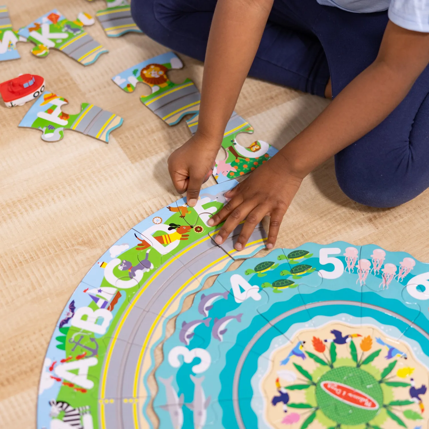 Melissa & Doug Round the Shore Tracks vloerpuzzel 48 stukjes leerzaam