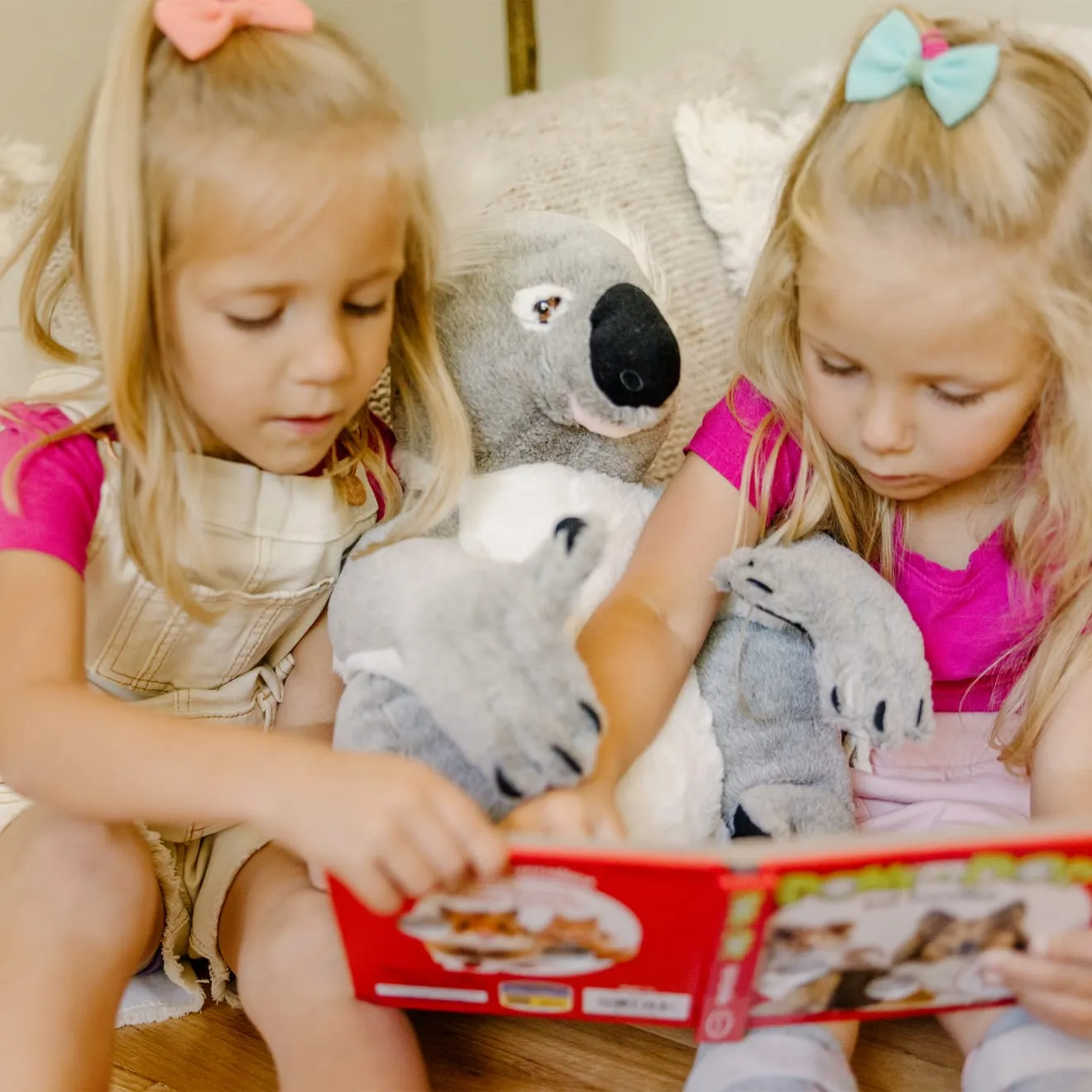 Melissa & Doug Lifelike Plush Koala knuffel 35 cm zacht
