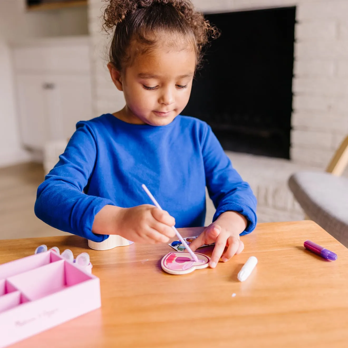 Melissa & Doug Decorate-Your-Own Wooden Heart Box knutselset