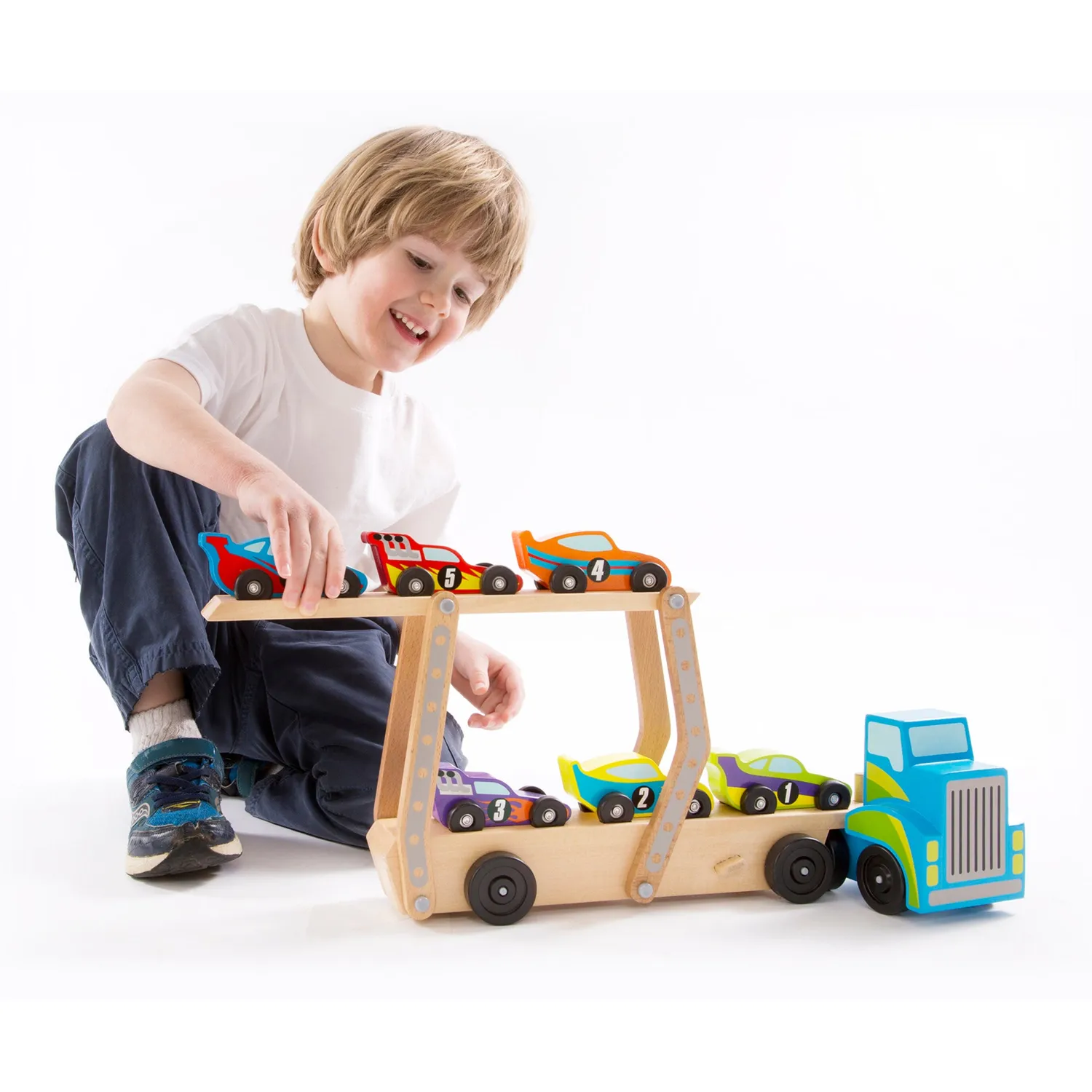 Melissa & Doug Mega Race Car Carrier autotransporter 6 autos
