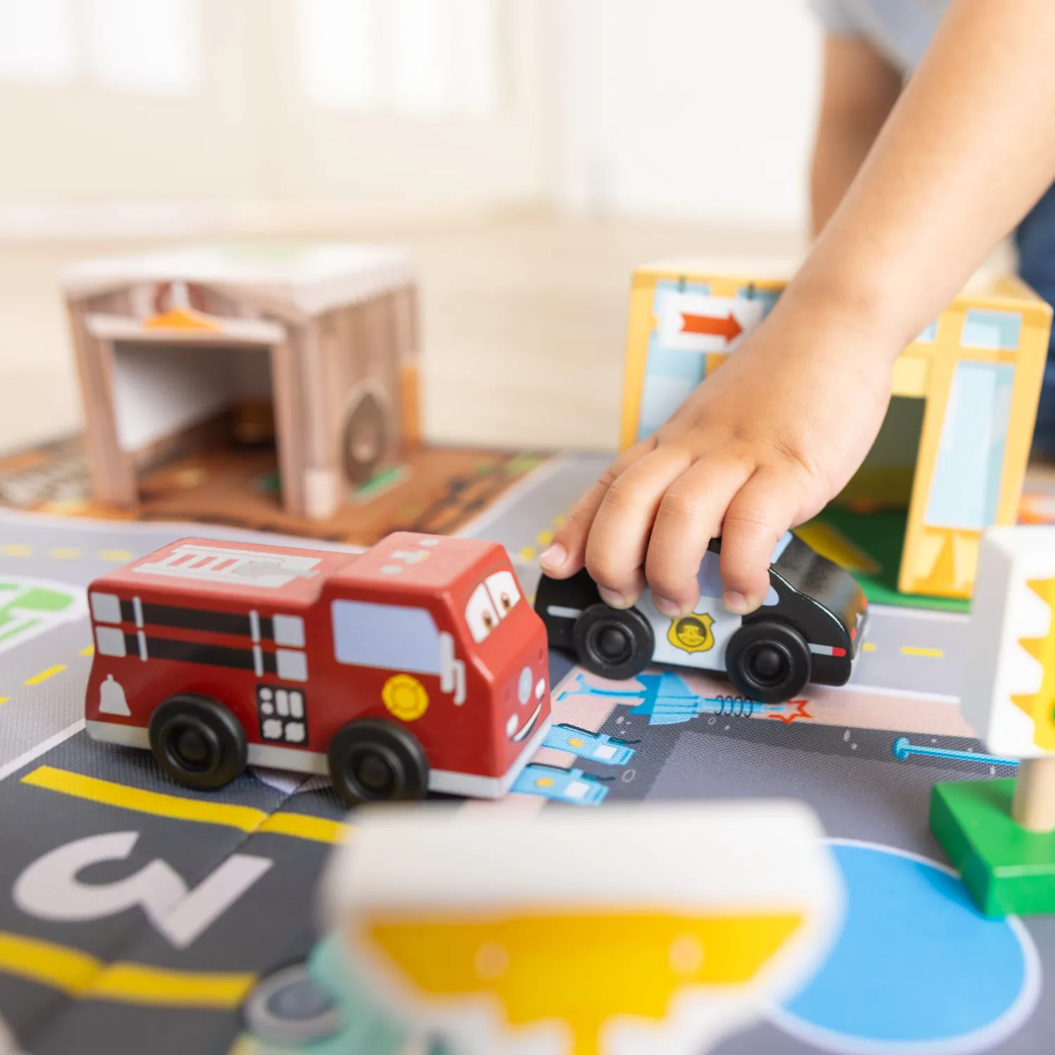 Melissa & Doug Radiator Springs Nest and Stack speelset Cars hout