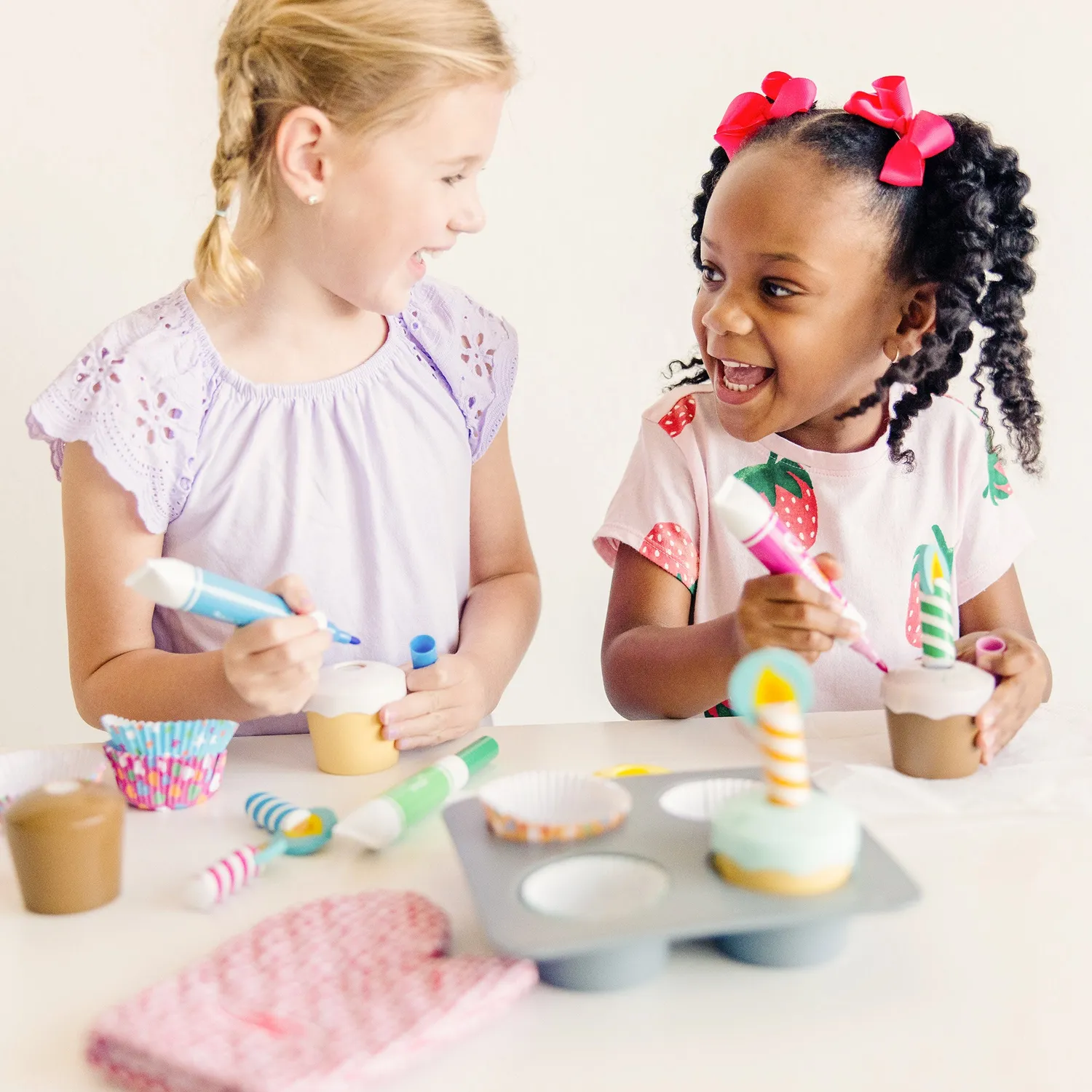 Melissa & Doug Bake & Decorate Cupcake Speelset Houten