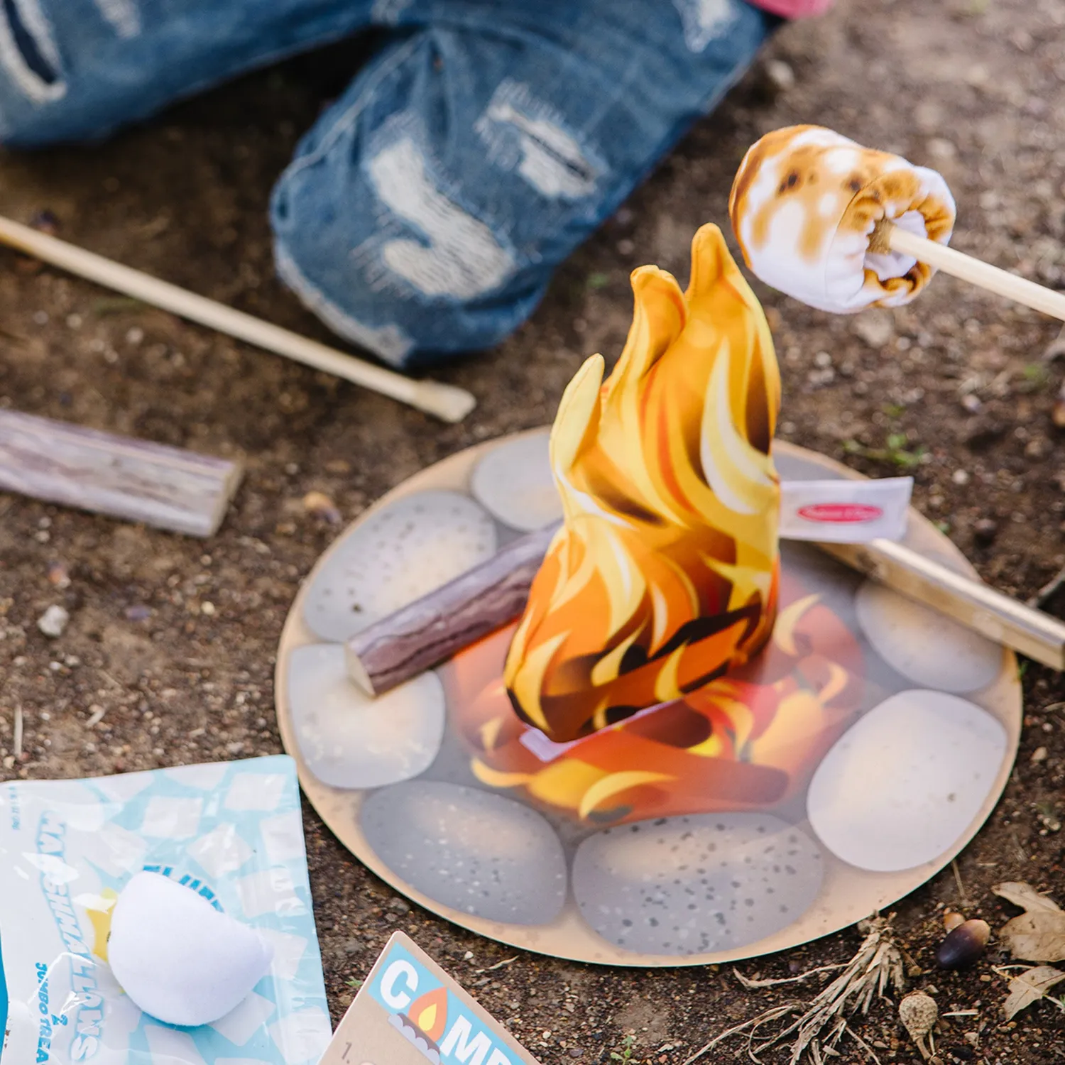 Melissa & Doug Let's Explore Campfire S'Mores speelset 23-delig