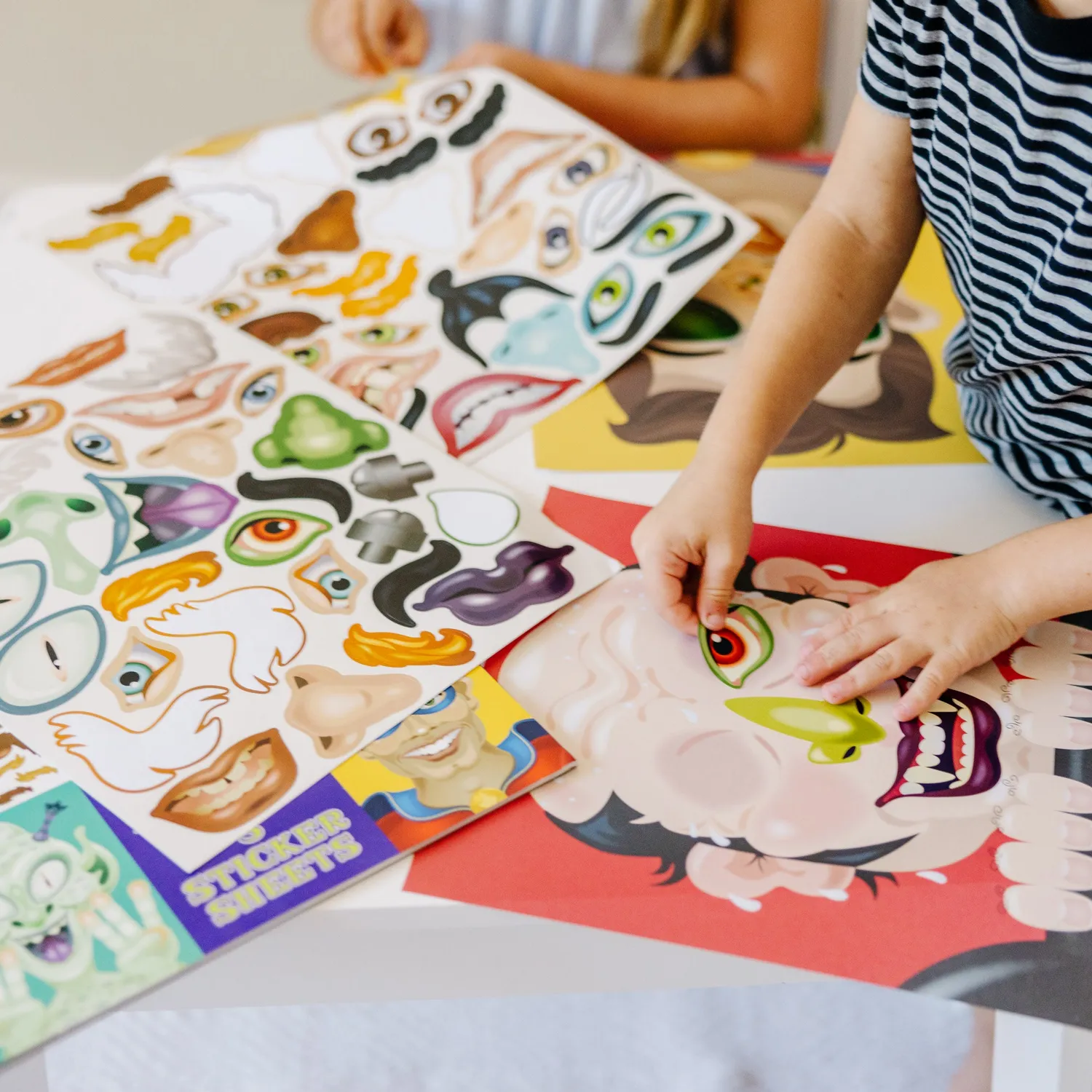 Melissa & Doug Make-a-Face stickerboek gekke gezichten
