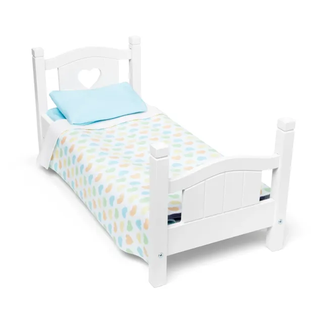 Melissa & Doug Mine to Love Play Bed poppenbed houten poppen tot 45cm