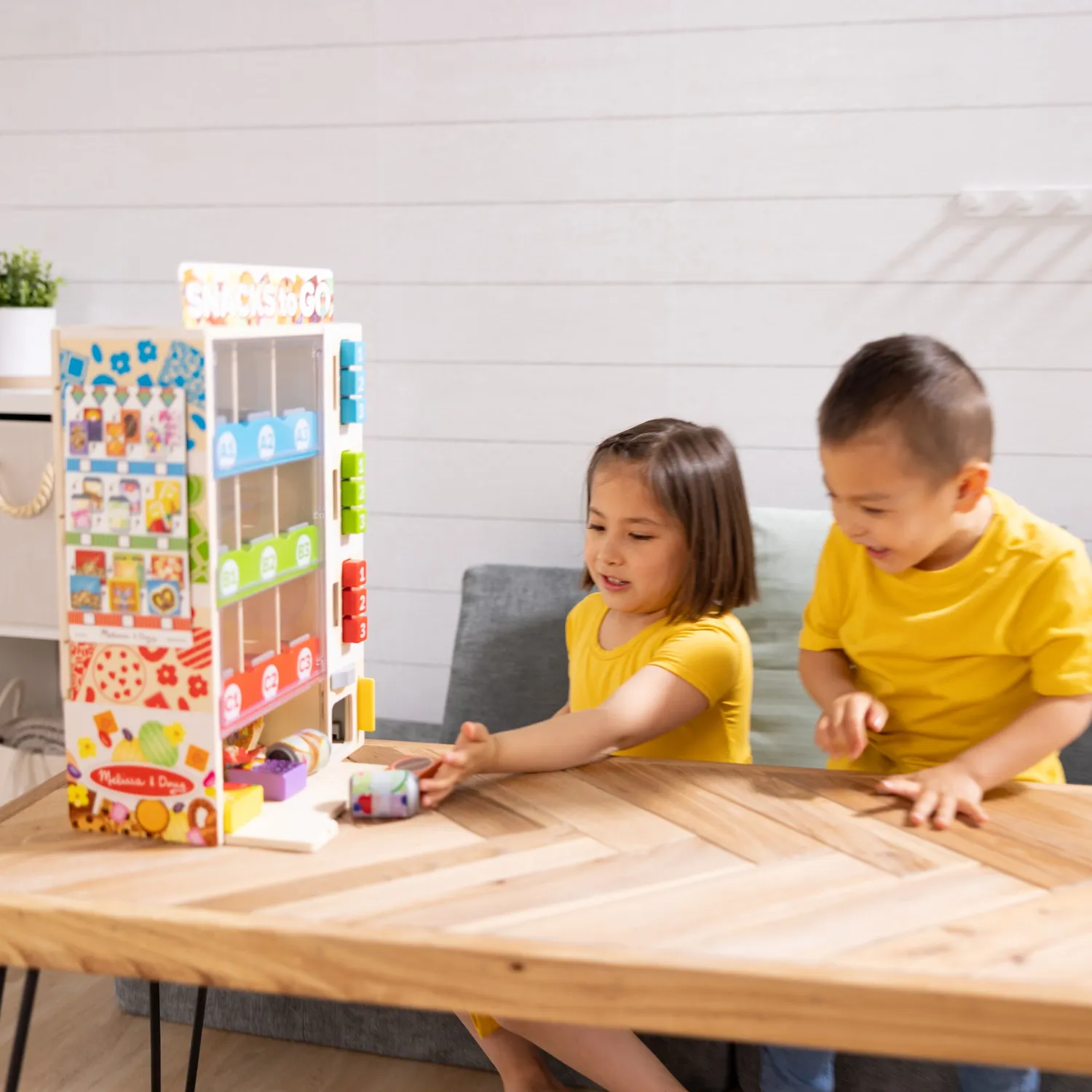 Melissa & Doug snoepautomaat houten winkeltje sorteerset