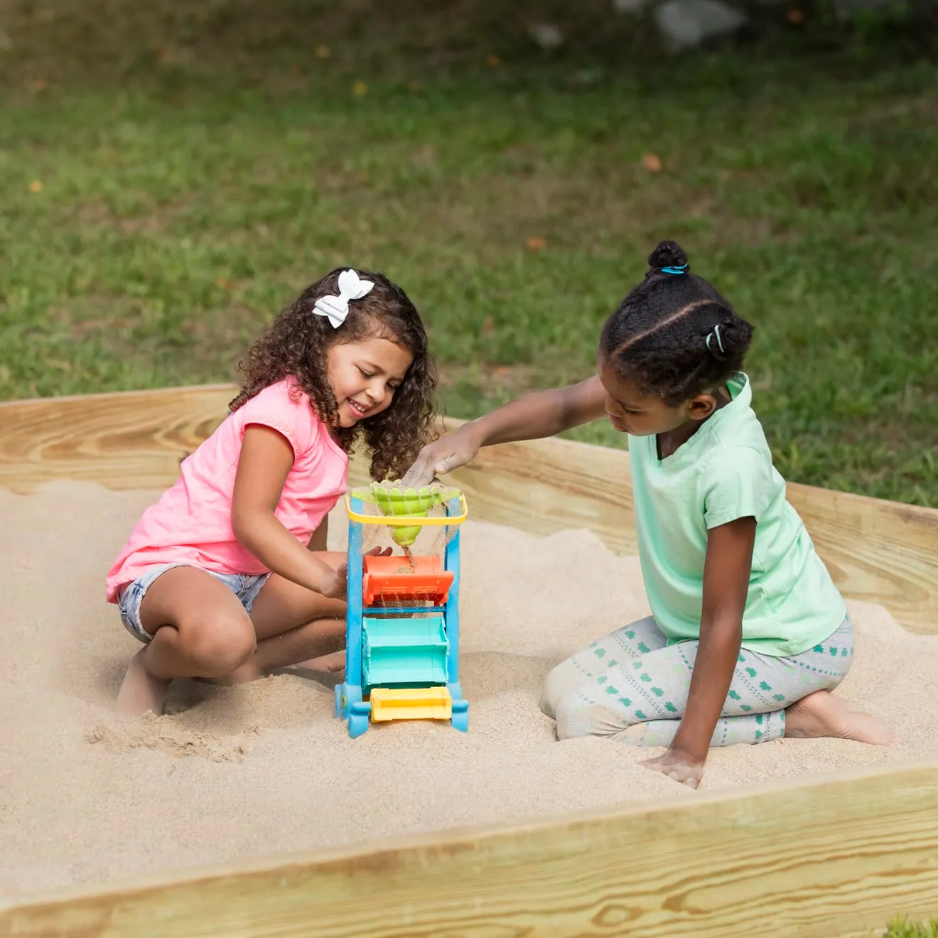 Melissa & Doug Seaside Sidekicks Funnel Fun zandspeelgoed