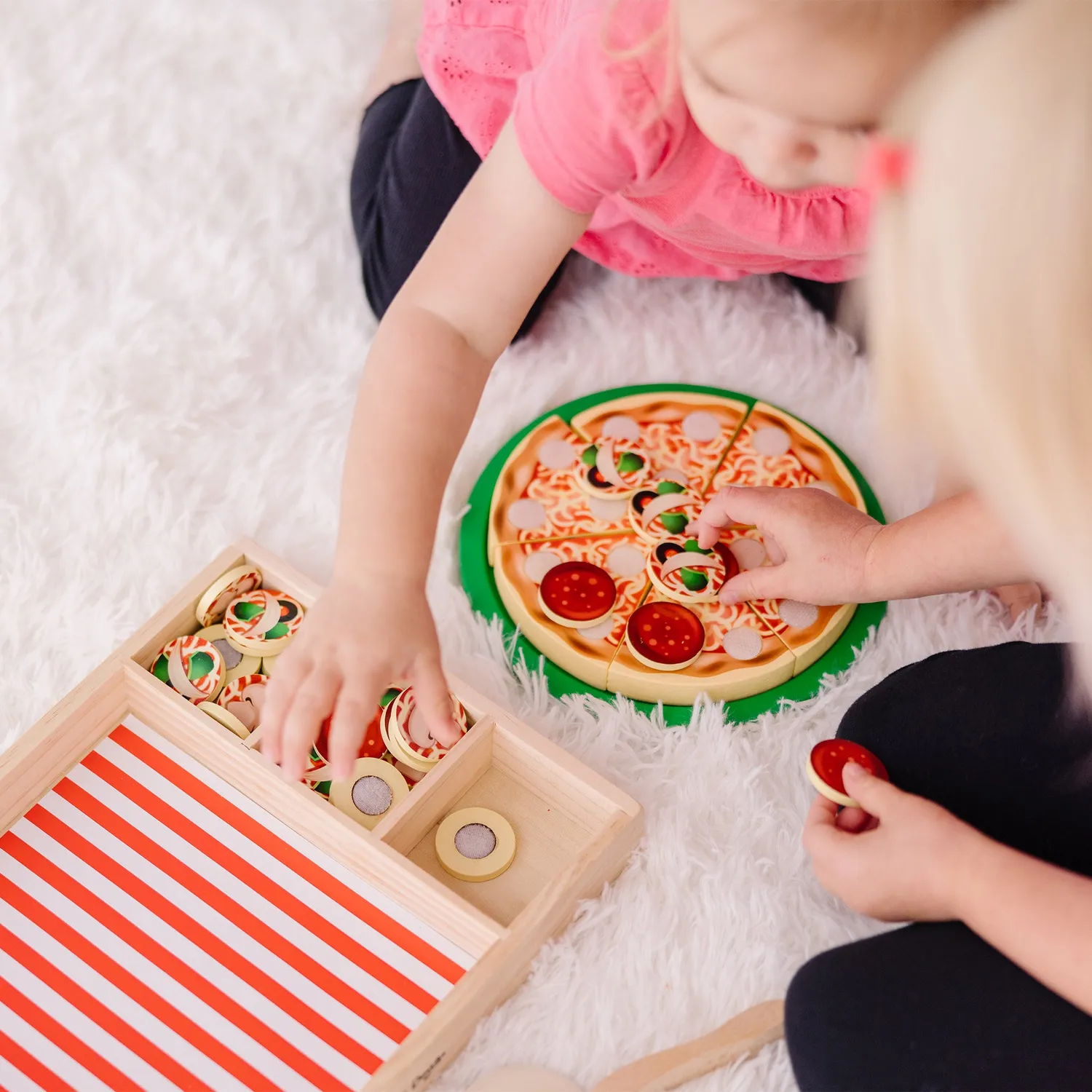 Melissa & Doug Pizza Party houten speelgoedpizza 6 plakjes
