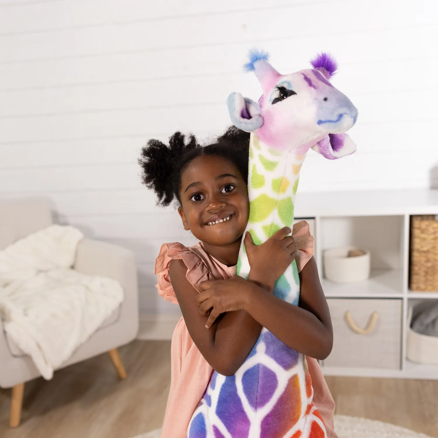 Melissa & Doug Rainbow Giraffe knuffel 120 cm regenboog