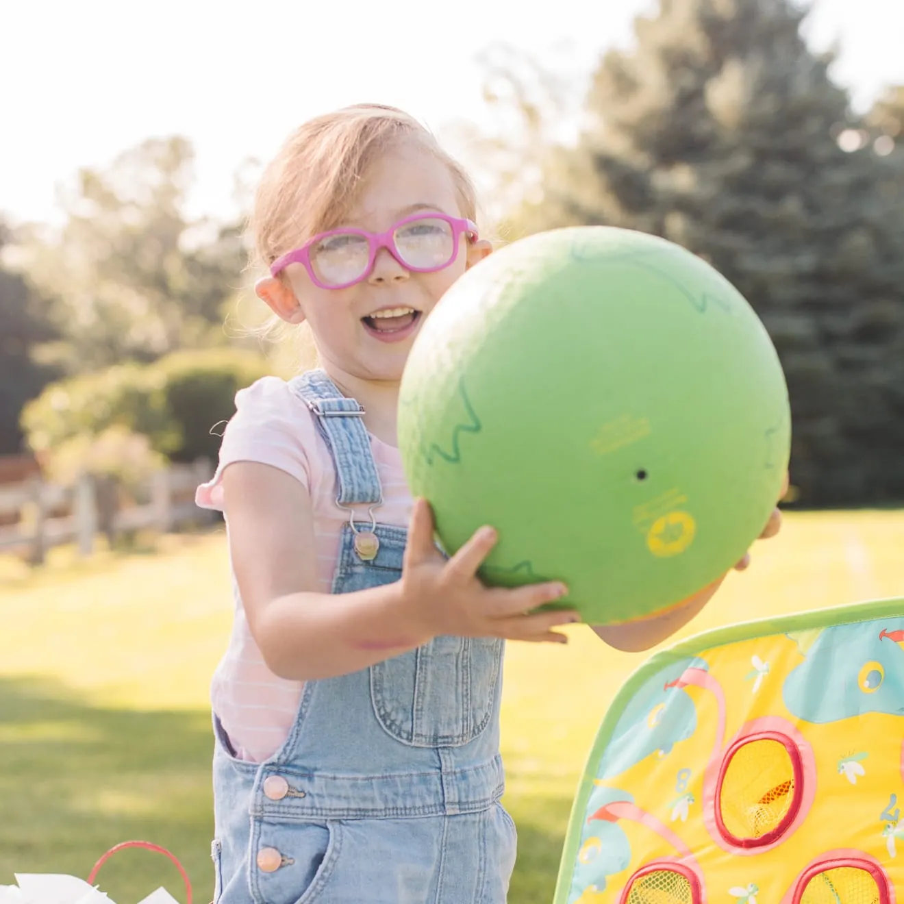 Melissa & Doug Froggy Kickball stuiterbal groen