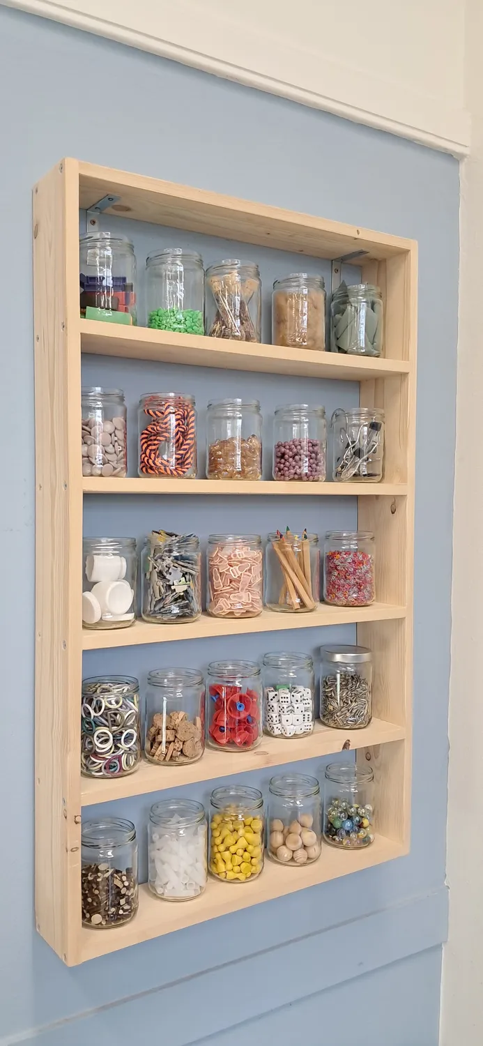 De Potjeskast + 25 Potjes Houten Kast Glazen Potjes