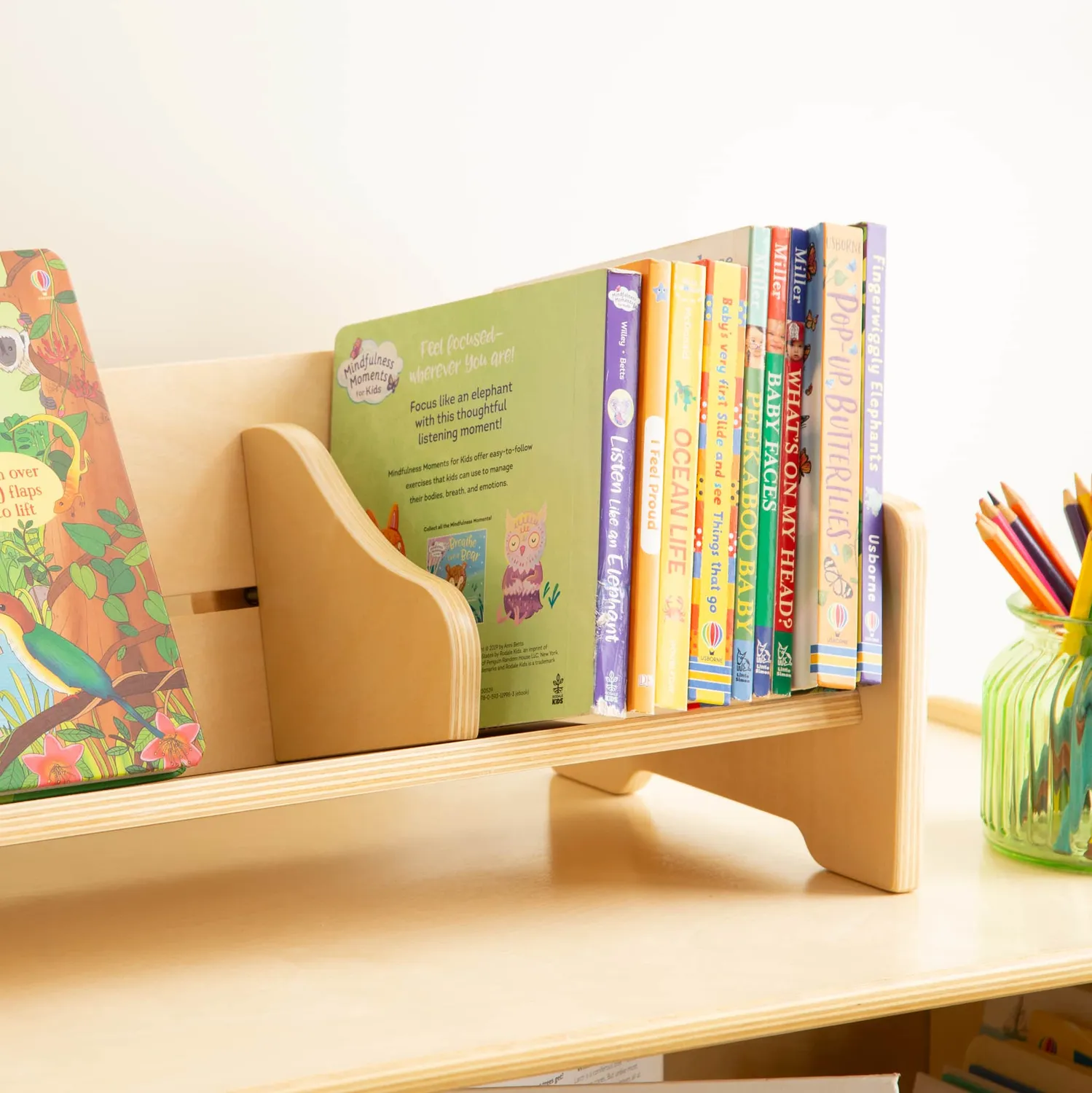 Guidecraft Tabletop Book Browser boekenrek berkenhout tafel