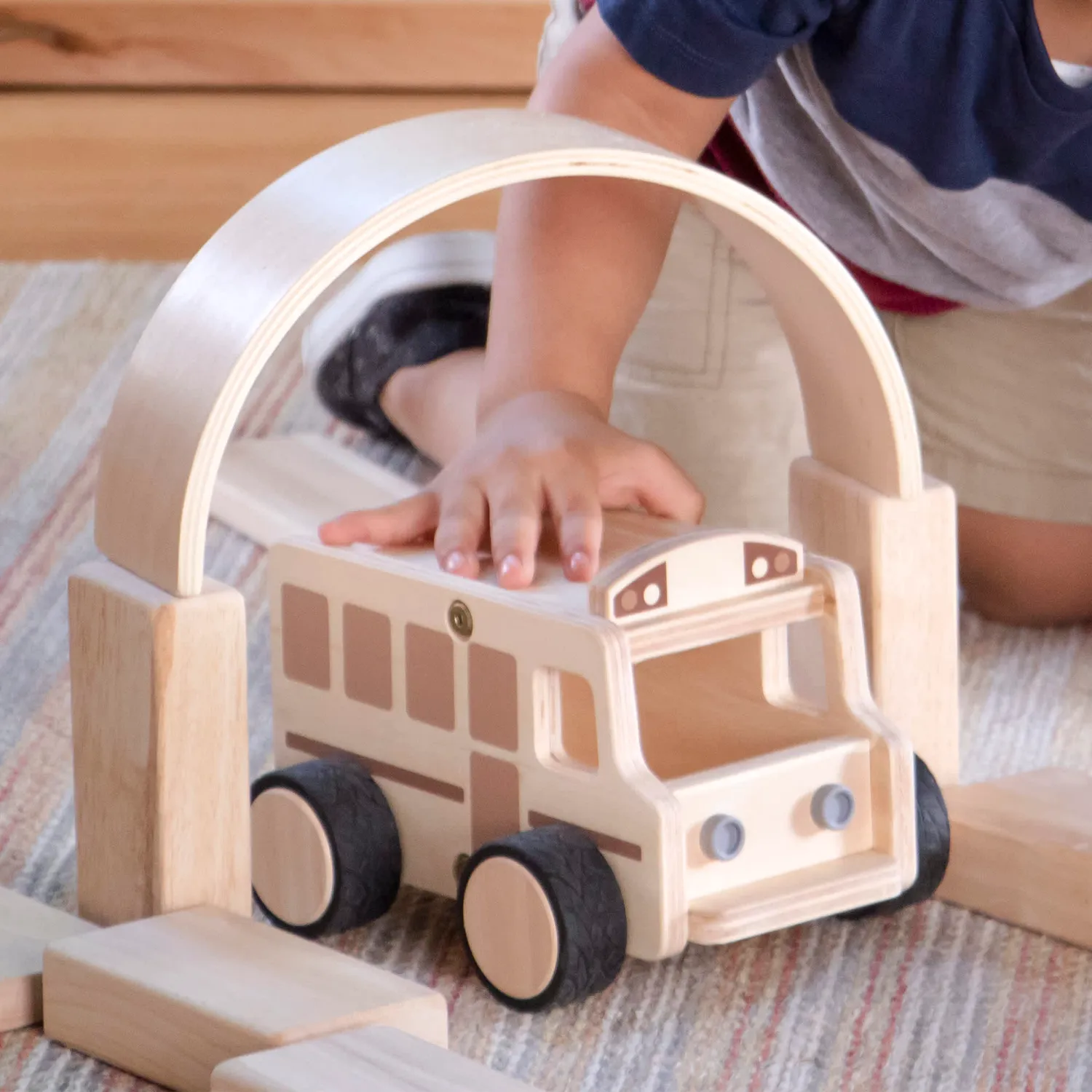Guidecraft Wooden School Bus houten schoolbus groot
