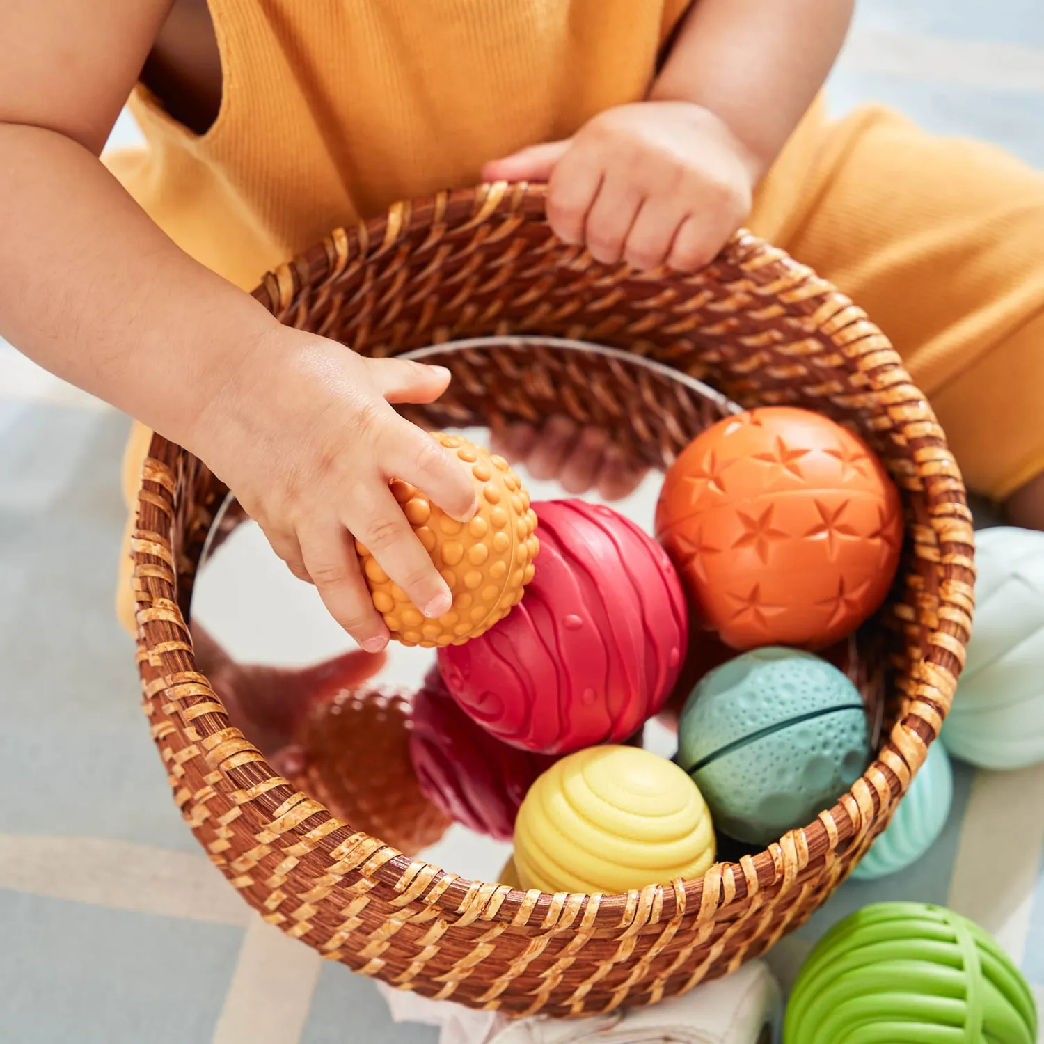 Guidecraft Textured Mix and Match Balls voelballen 8 stuks baby