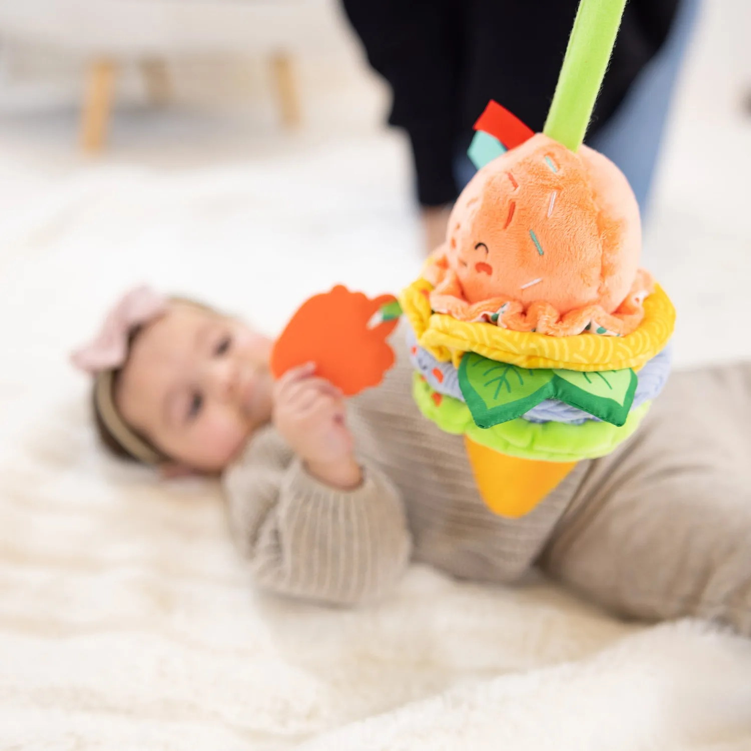 Melissa & Doug Ice Cream Take-Along babyspeelgoed ijsje