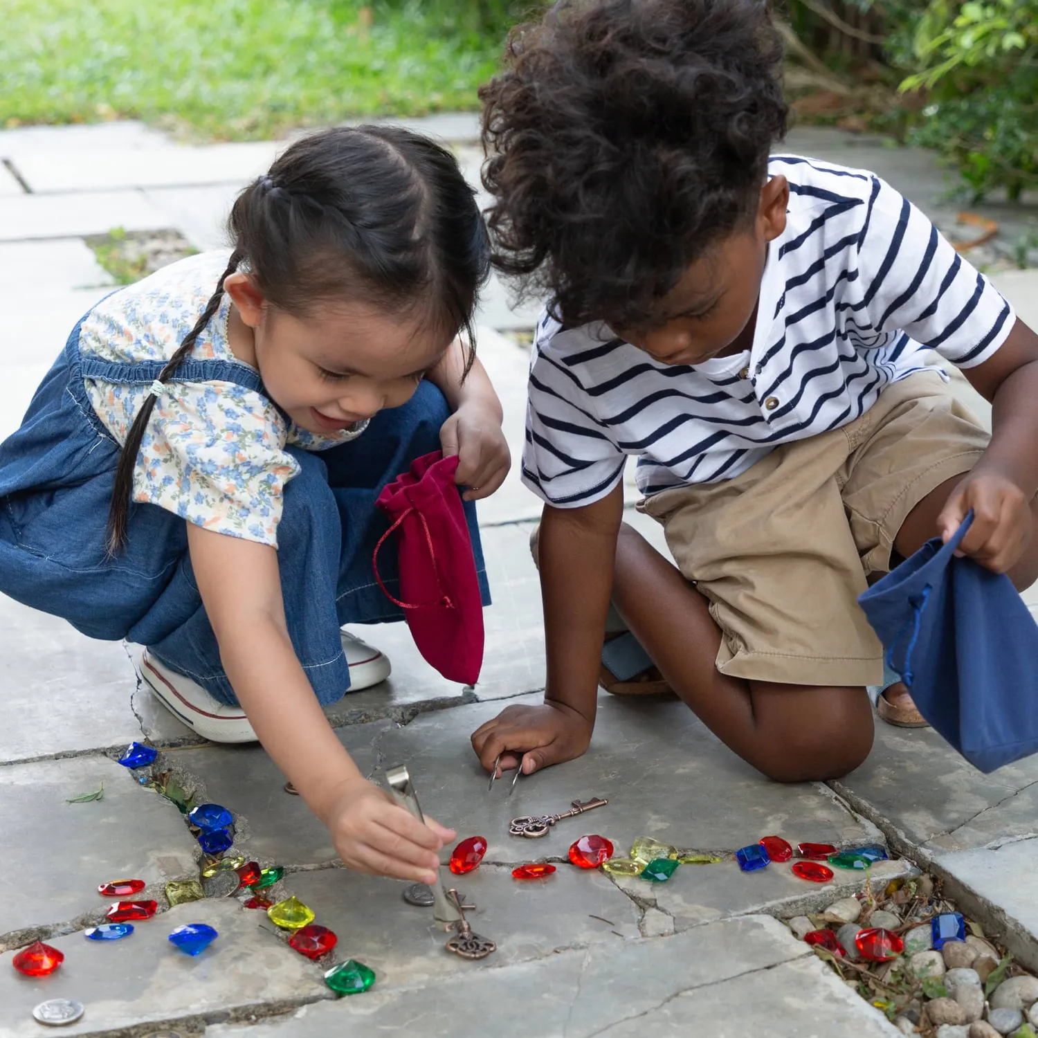 Guidecraft Timeless Treasures loose parts STEM kit