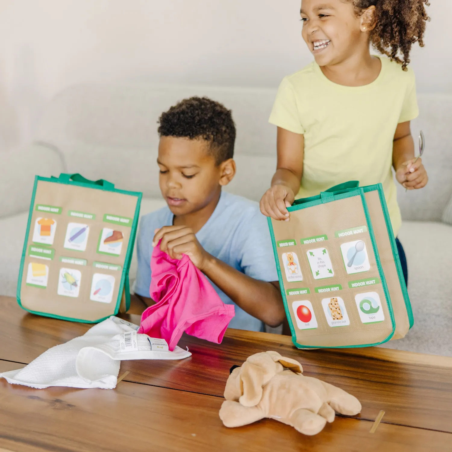 Melissa & Doug Let's Explore speurtocht spelset binnen buiten